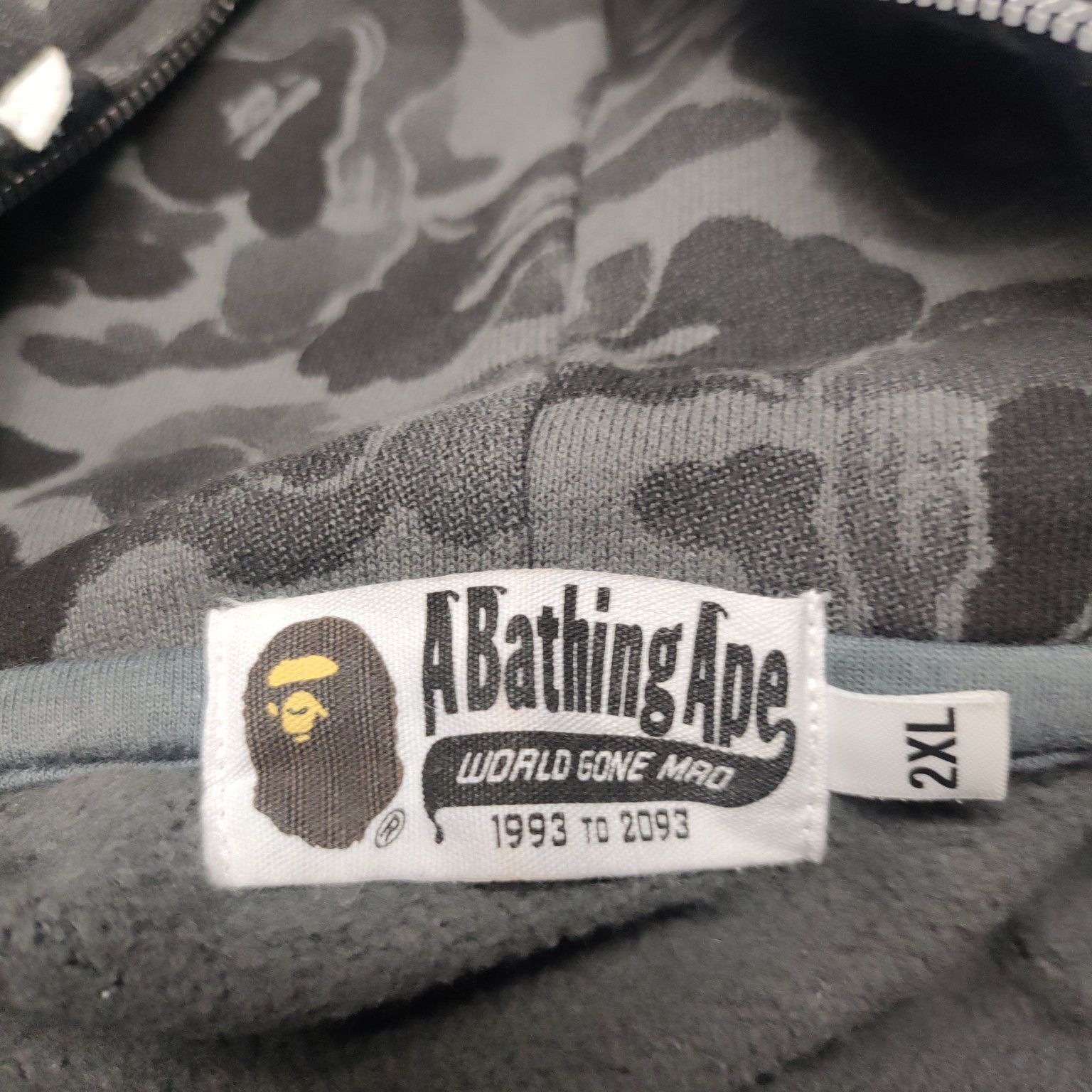 Bape A Bathing Ape Camo Shark Hoodie Size XXL Size US XXL / EU 58 / 5 - 3 Thumbnail
