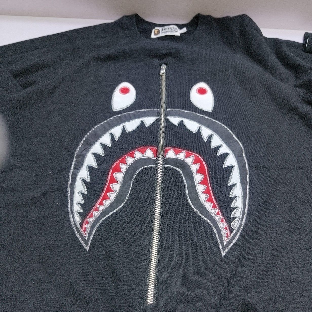 Bape A Bathing Ape Shark Zip Sweatshirt Size L Size US L / EU 52-54 / 3 - 4 Thumbnail