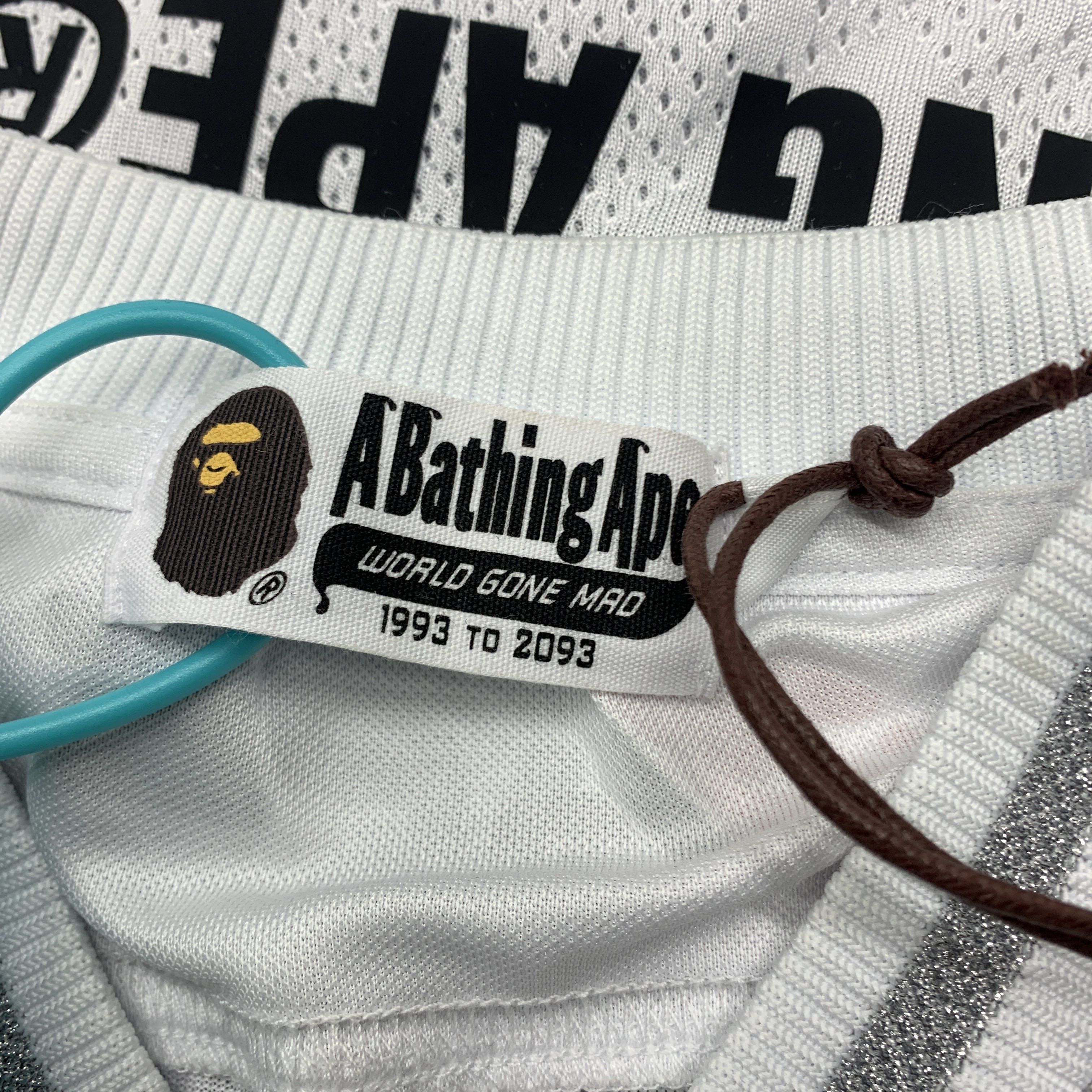 Bape A Bathing Ape Logo Soccer Jersey Size M Size US M / EU 48-50 / 2 - 2 Thumbnail