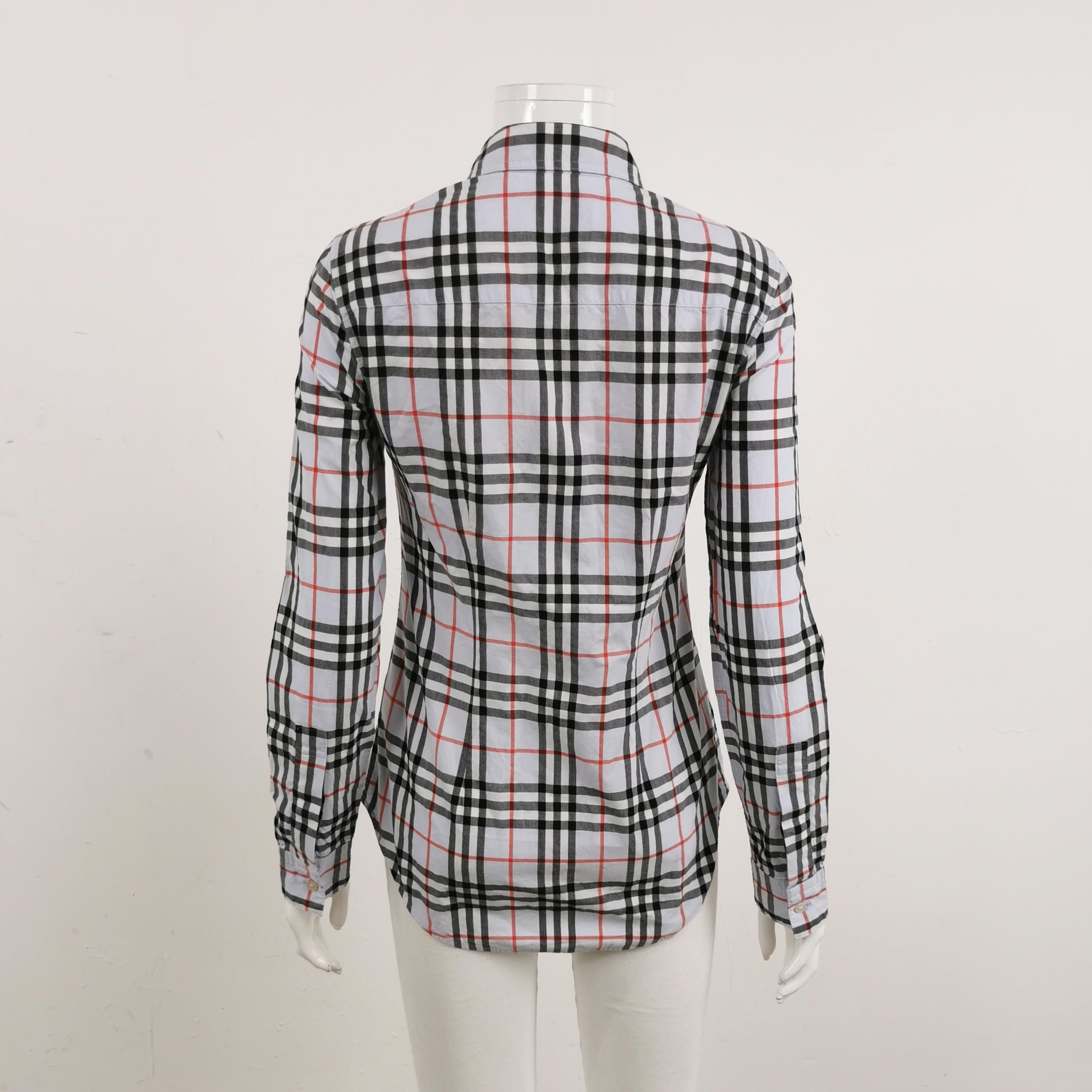 Burberry Burberry Women 2 Button Ups Size XS / US 0-2 / IT 36-38 - 2 Thumbnail