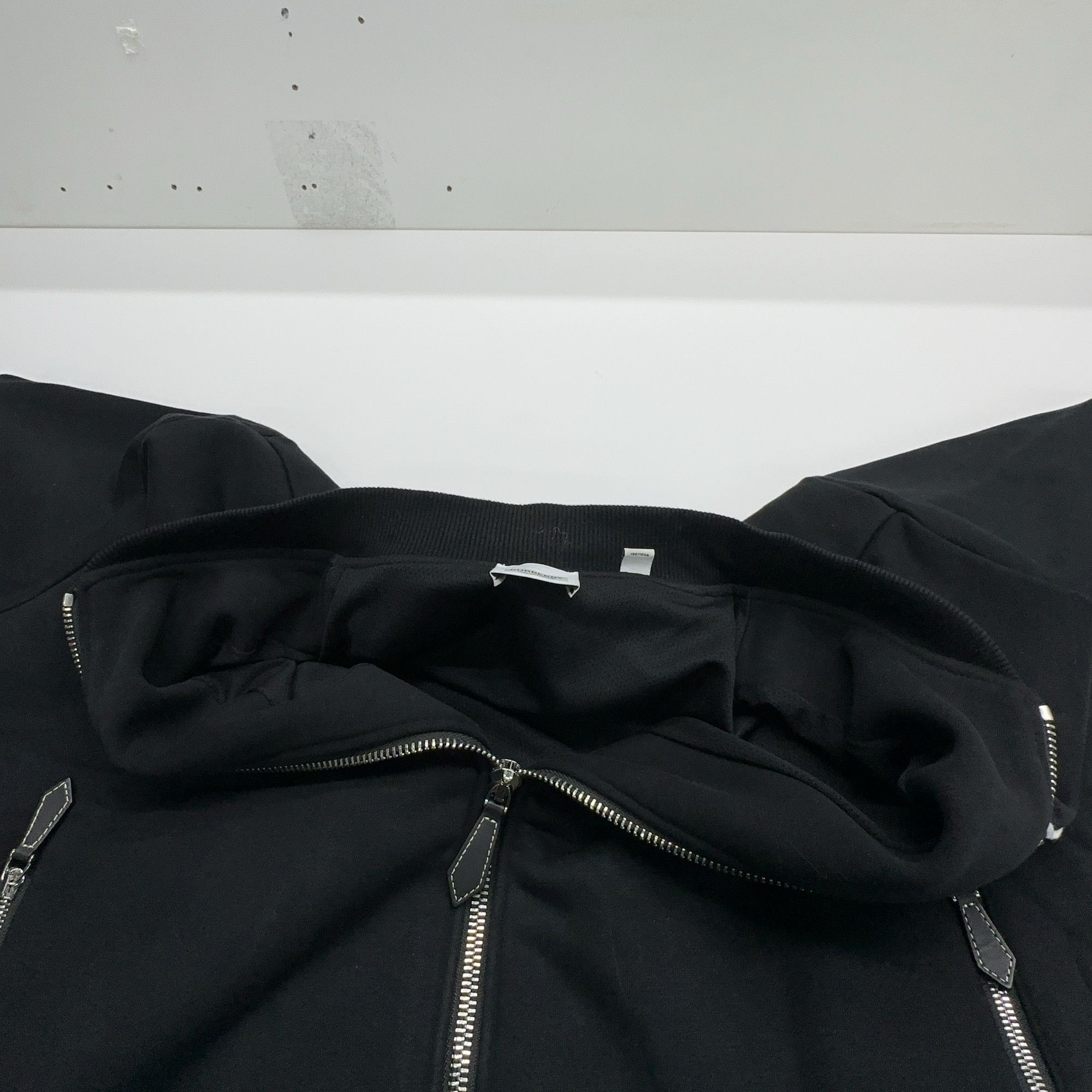 Burberry Burberry B Logo Bomber Jacket Size L Size US L / EU 52-54 / 3 - 5 Thumbnail