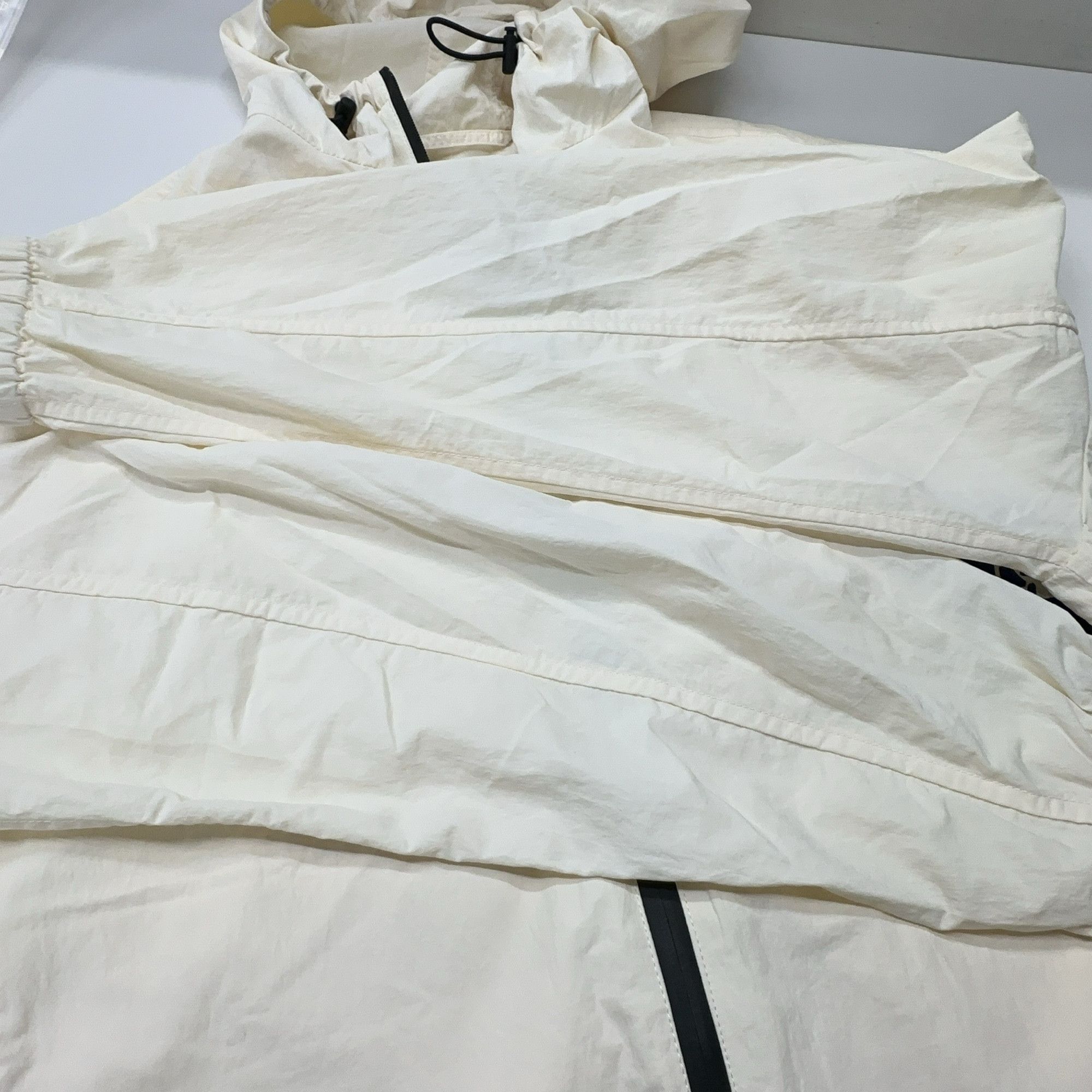 Burberry Burberry Equestrian Knight Hooded Jacket Size S Size US S / EU 44-46 / 1 - 8 Thumbnail