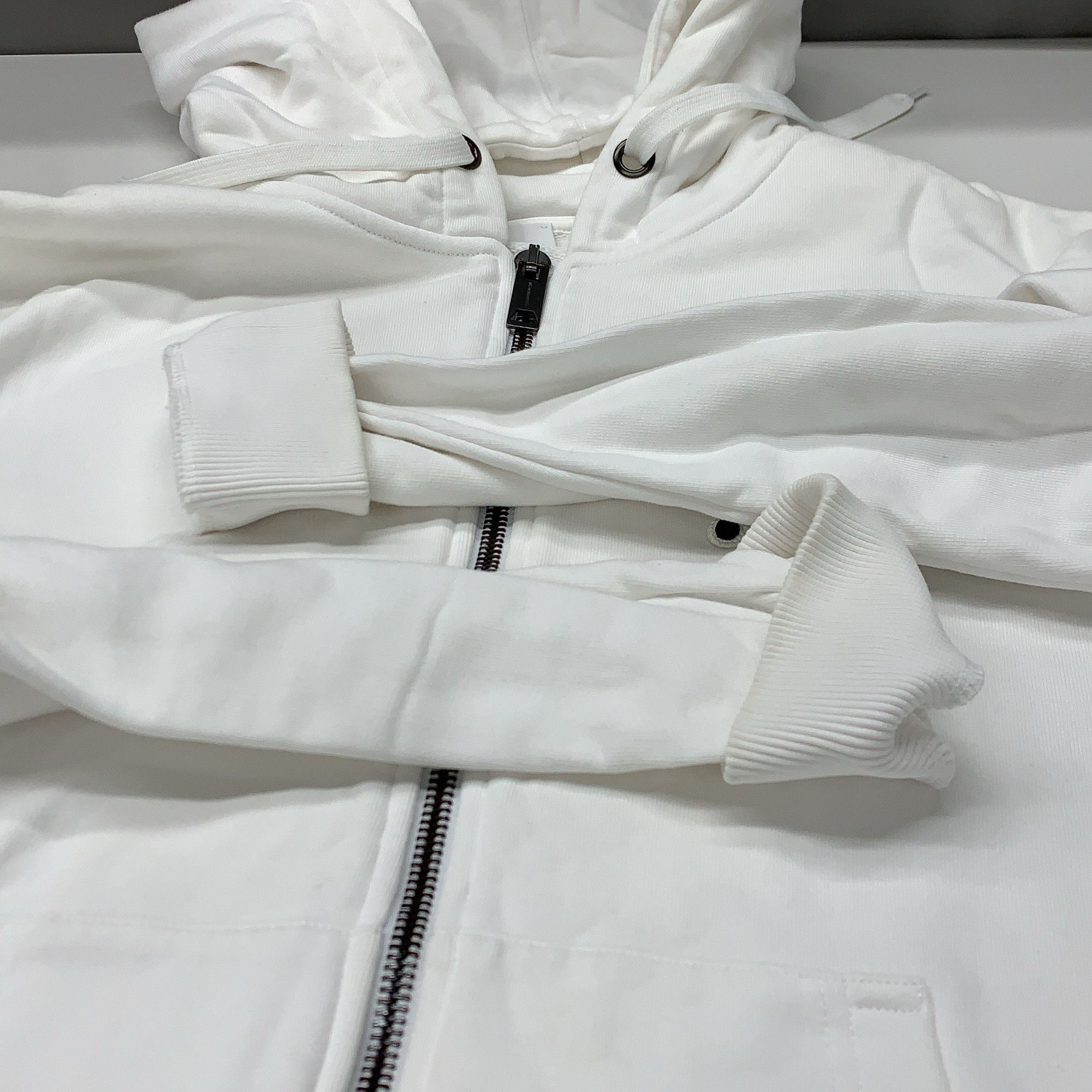Burberry Burberry TB Monogram Zip Hoodie Size L Size US L / EU 52-54 / 3 - 6 Thumbnail