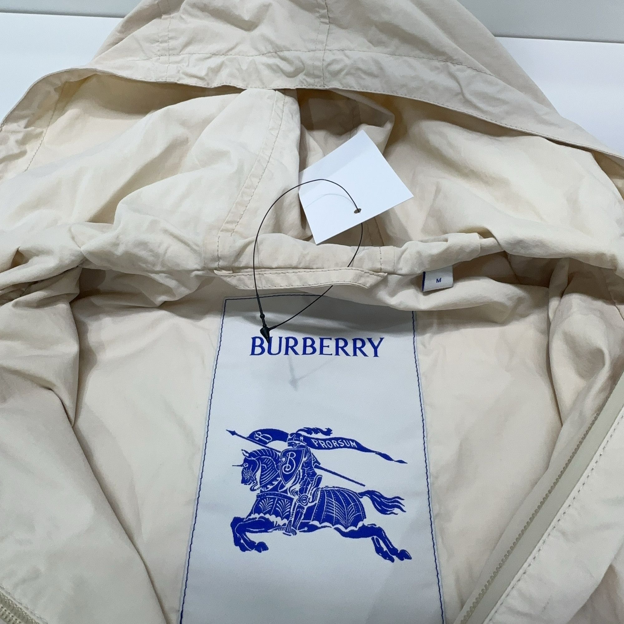 Burberry Burberry Horse Logo Zip-Up Hooded Jacket Size M Size US M / EU 48-50 / 2 - 5 Thumbnail