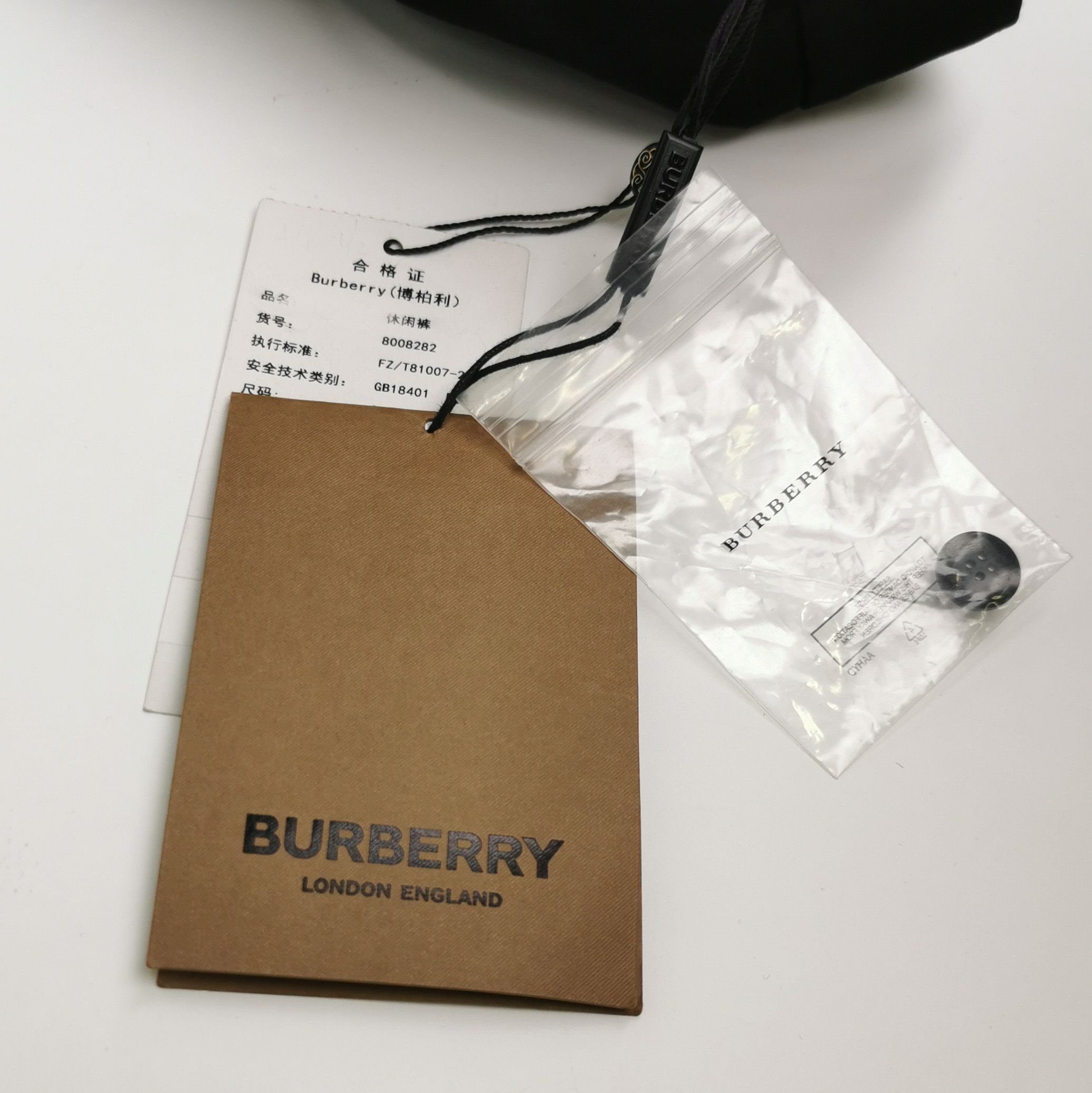 Burberry Burberry Women 26 Pants Size 26" / US 2 / IT 38 - 4 Thumbnail