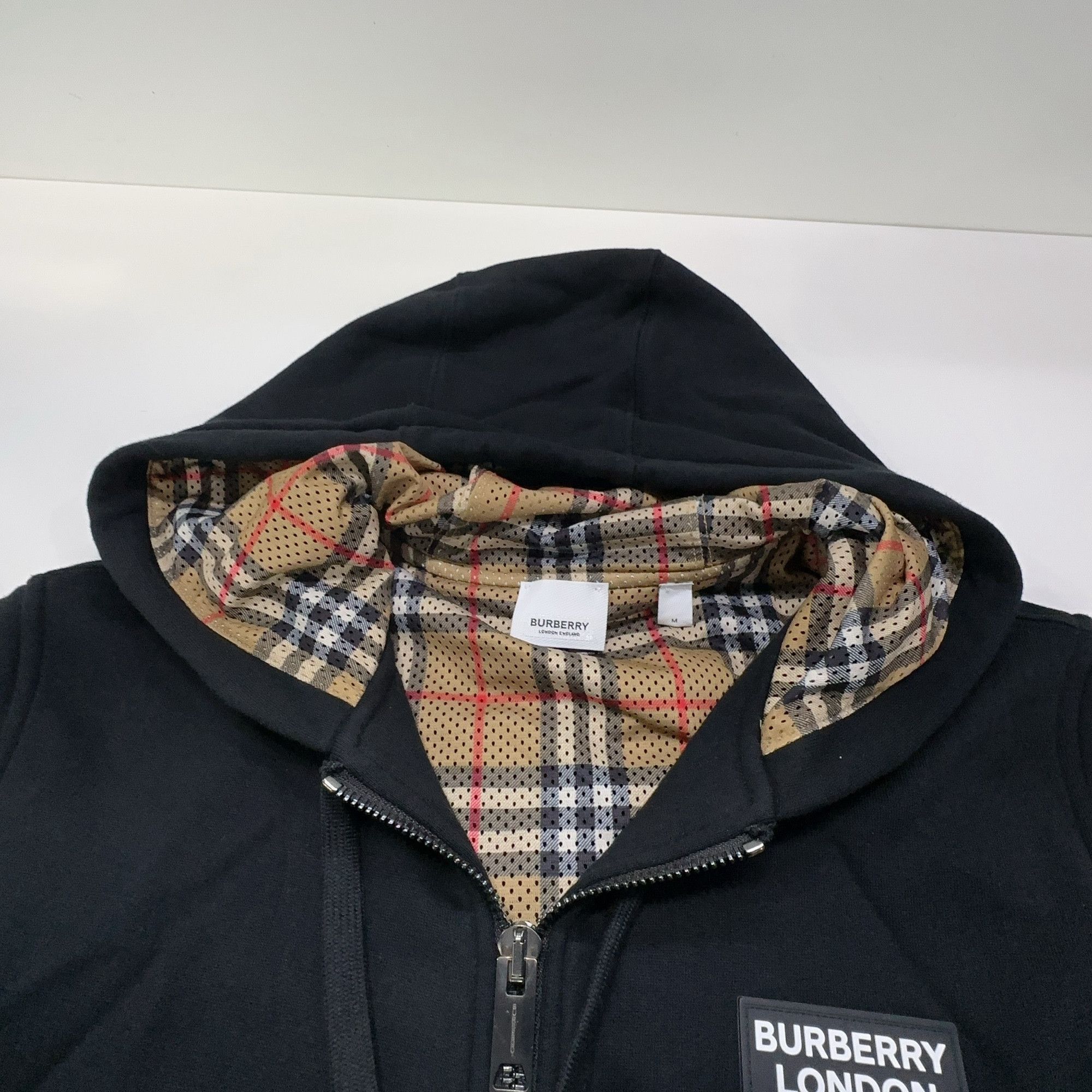 Burberry Burberry Logo Patch Check Lined Zip Hoodie Size M Size US M / EU 48-50 / 2 - 5 Thumbnail