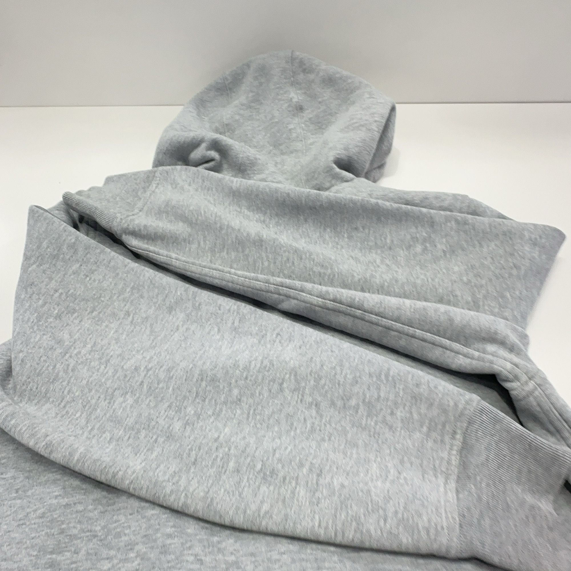 Burberry Burberry Logo Zip Hoodie Size M Size US M / EU 48-50 / 2 - 14 Thumbnail