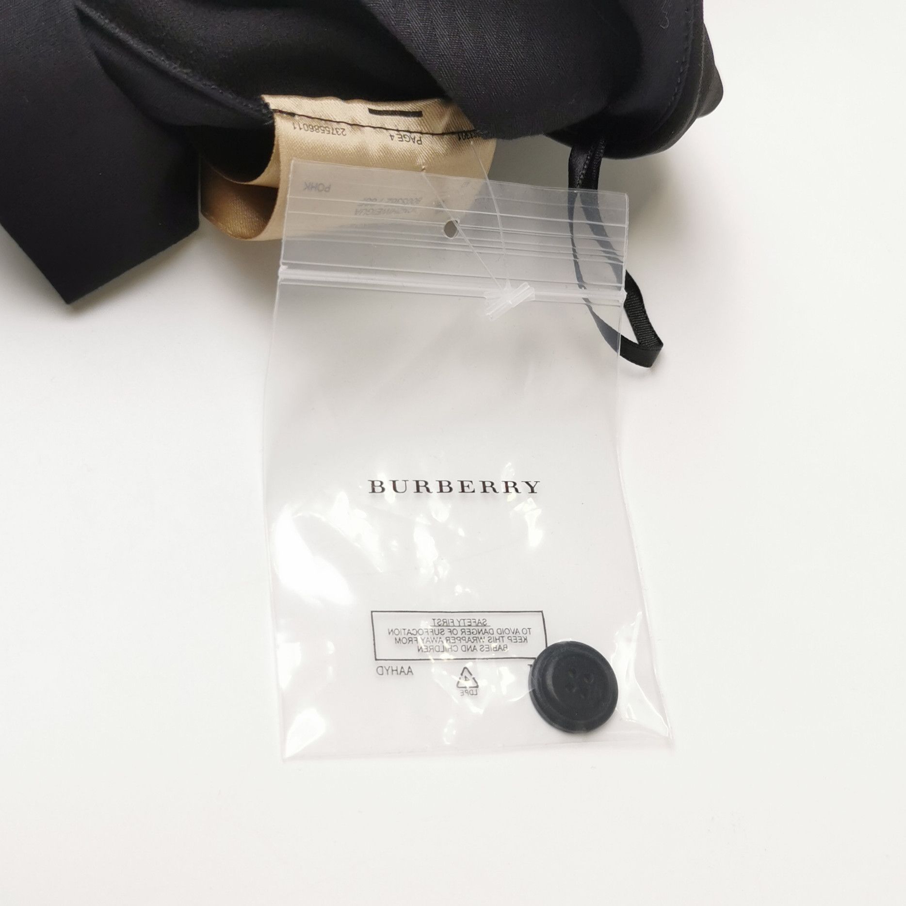 Burberry Burberry Women 28 Pants Size 28" / US 6 / IT 42 - 5 Thumbnail