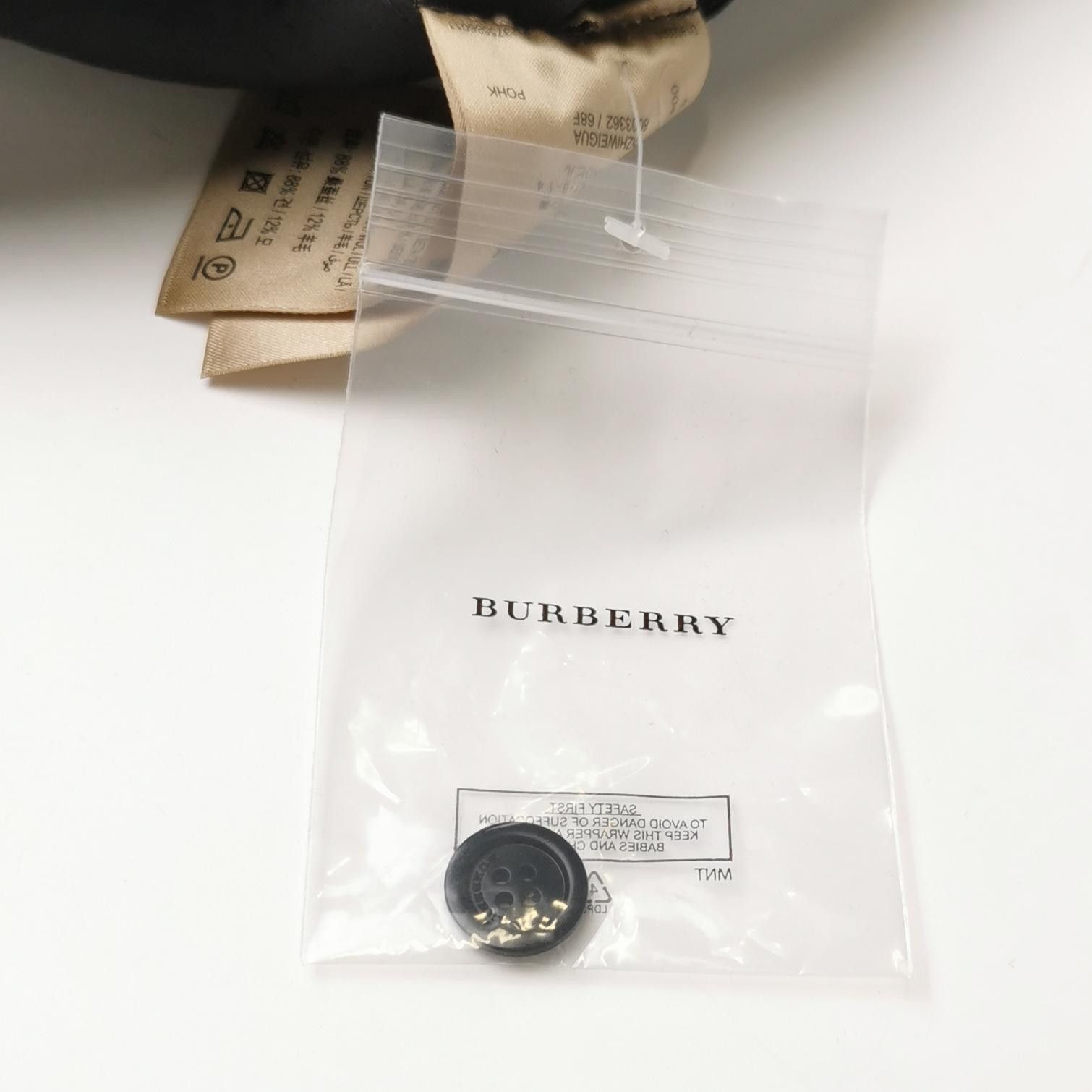 Burberry Burberry Women 26 Pants Size 26" / US 2 / IT 38 - 5 Thumbnail