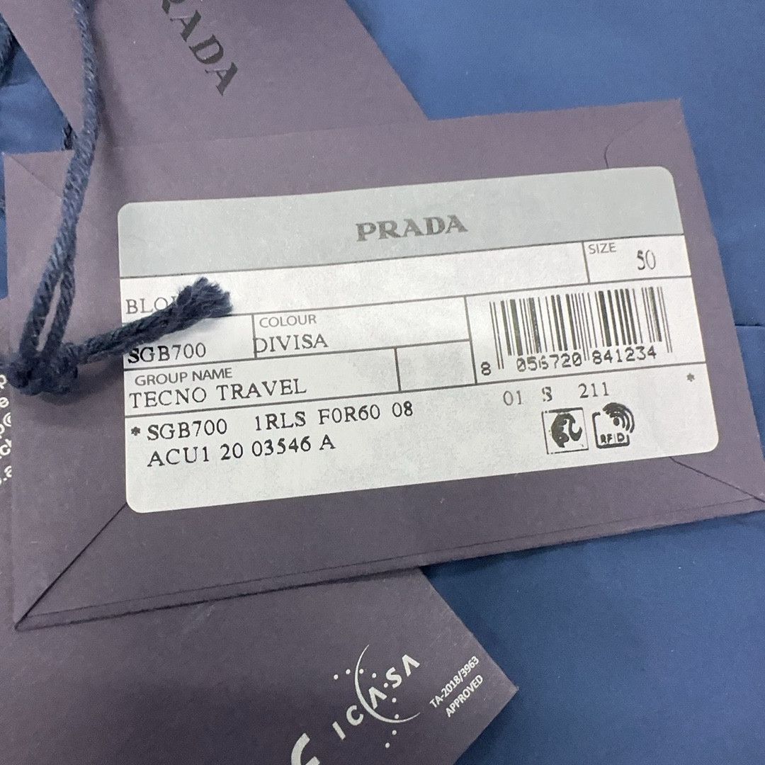 Prada Prada Nylon Zip Light Jacket Size 50 Size US M / EU 48-50 / 2 - 5 Thumbnail
