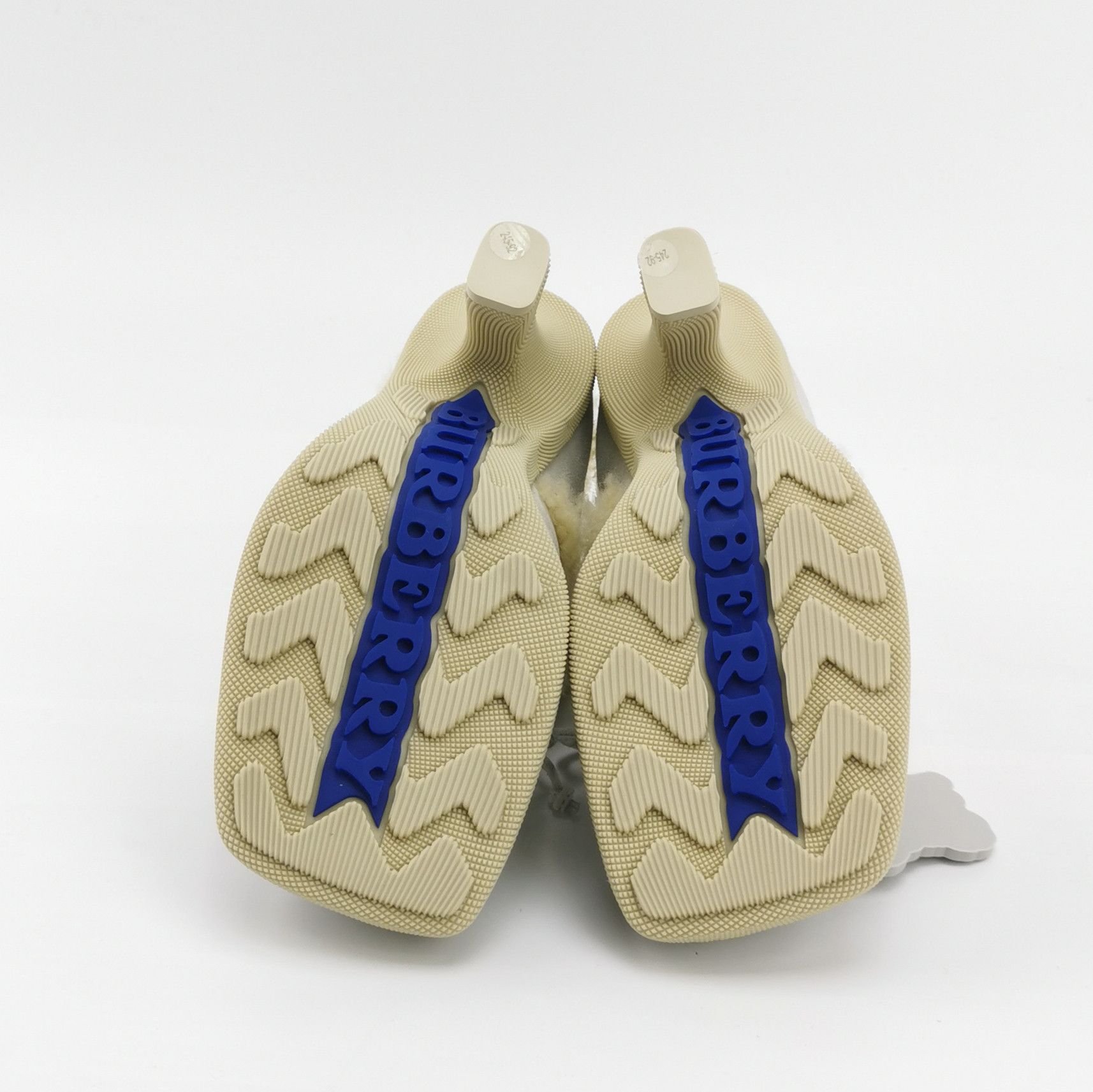 Burberry Burberry Women 8 Heels Size US 8 / IT 38 - 5 Thumbnail