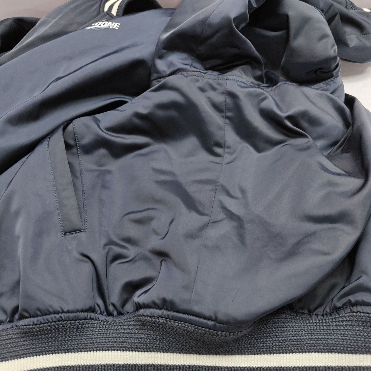 WE11DONE WE11DONE Logo Bomber Jacket Size L Size US L / EU 52-54 / 3 - 15 Thumbnail