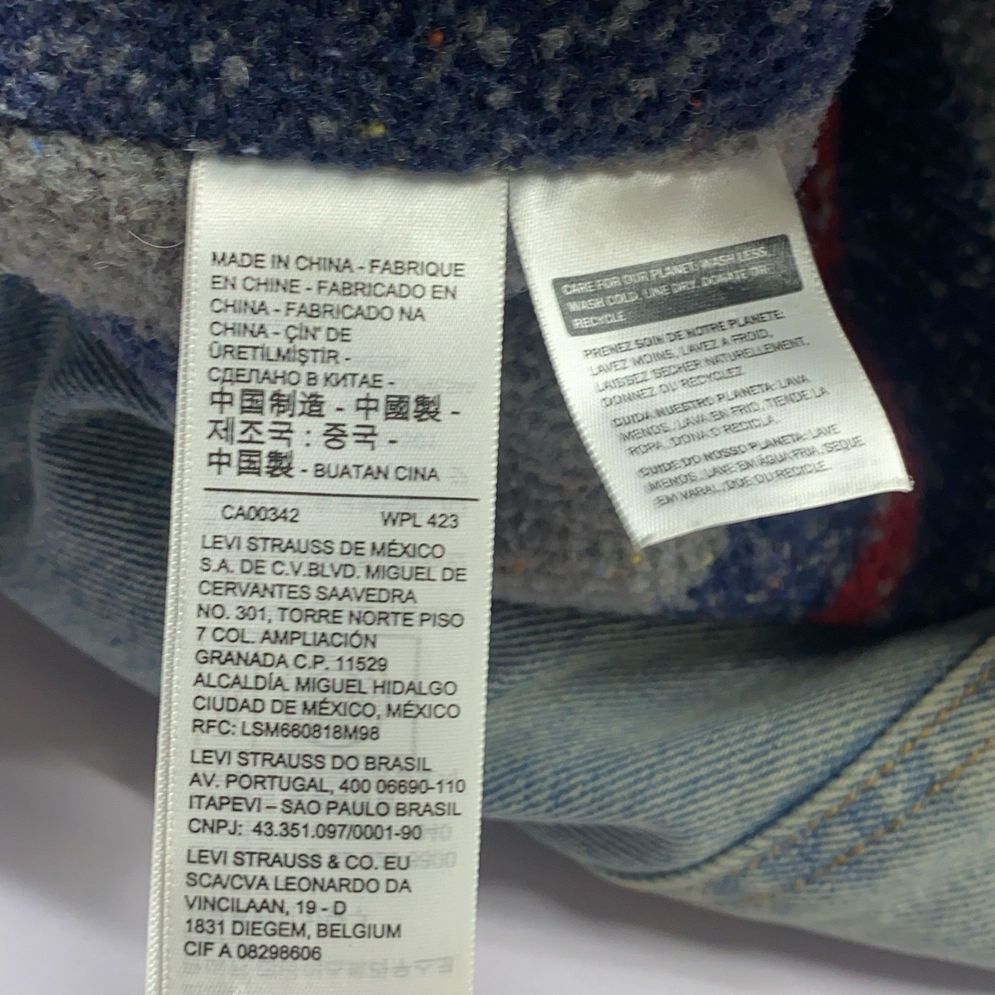 Levi's × Stussy Stussy x Levi's Embossed Logo Denim Jacket Size XL Size US XL / EU 56 / 4 - 4 Thumbnail