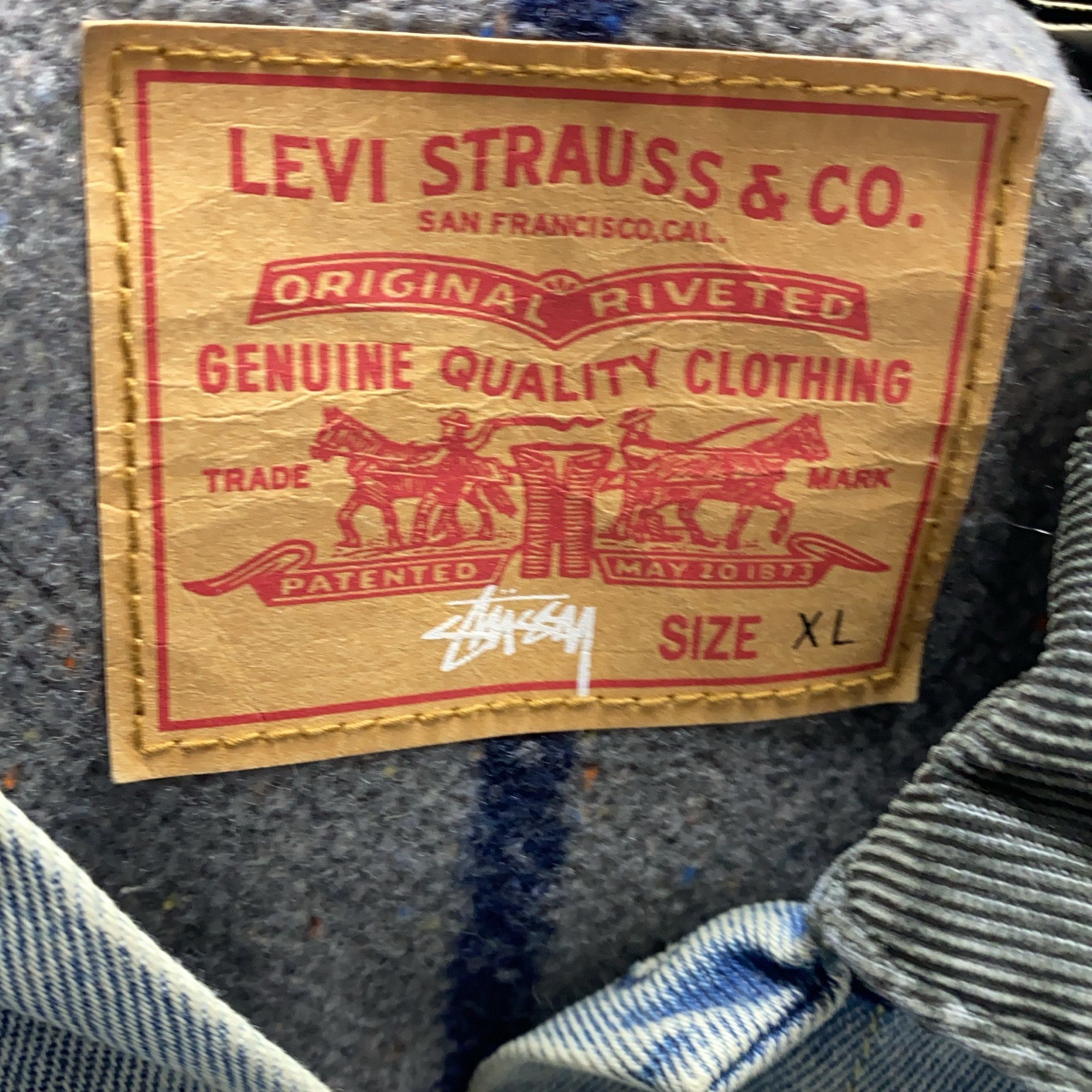 Levi's × Stussy Stussy x Levi's Embossed Logo Denim Jacket Size XL Size US XL / EU 56 / 4 - 3 Thumbnail