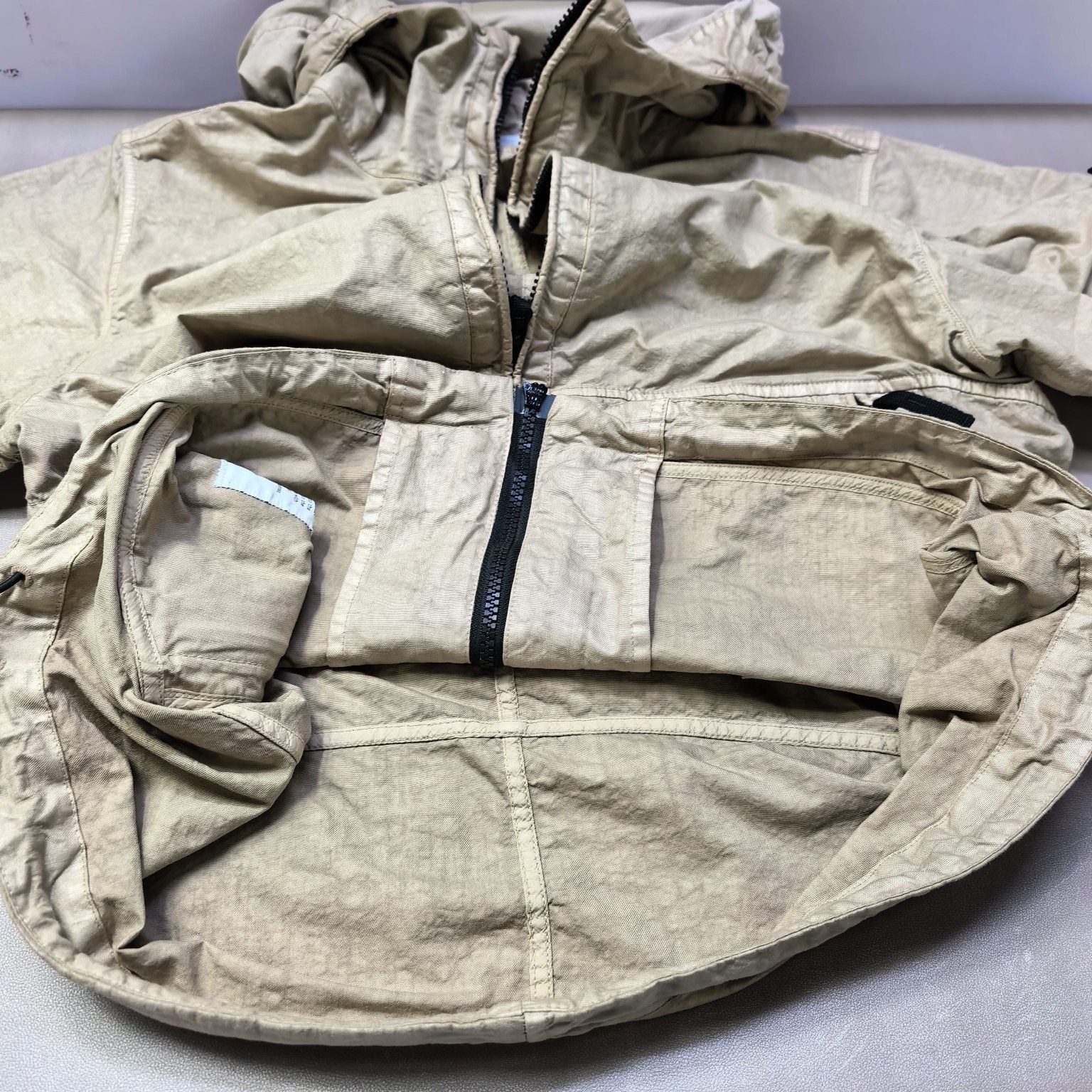 Stone Island Stone Island Hooded Zip Jacket Beige Size L Size US L / EU 52-54 / 3 - 12 Thumbnail