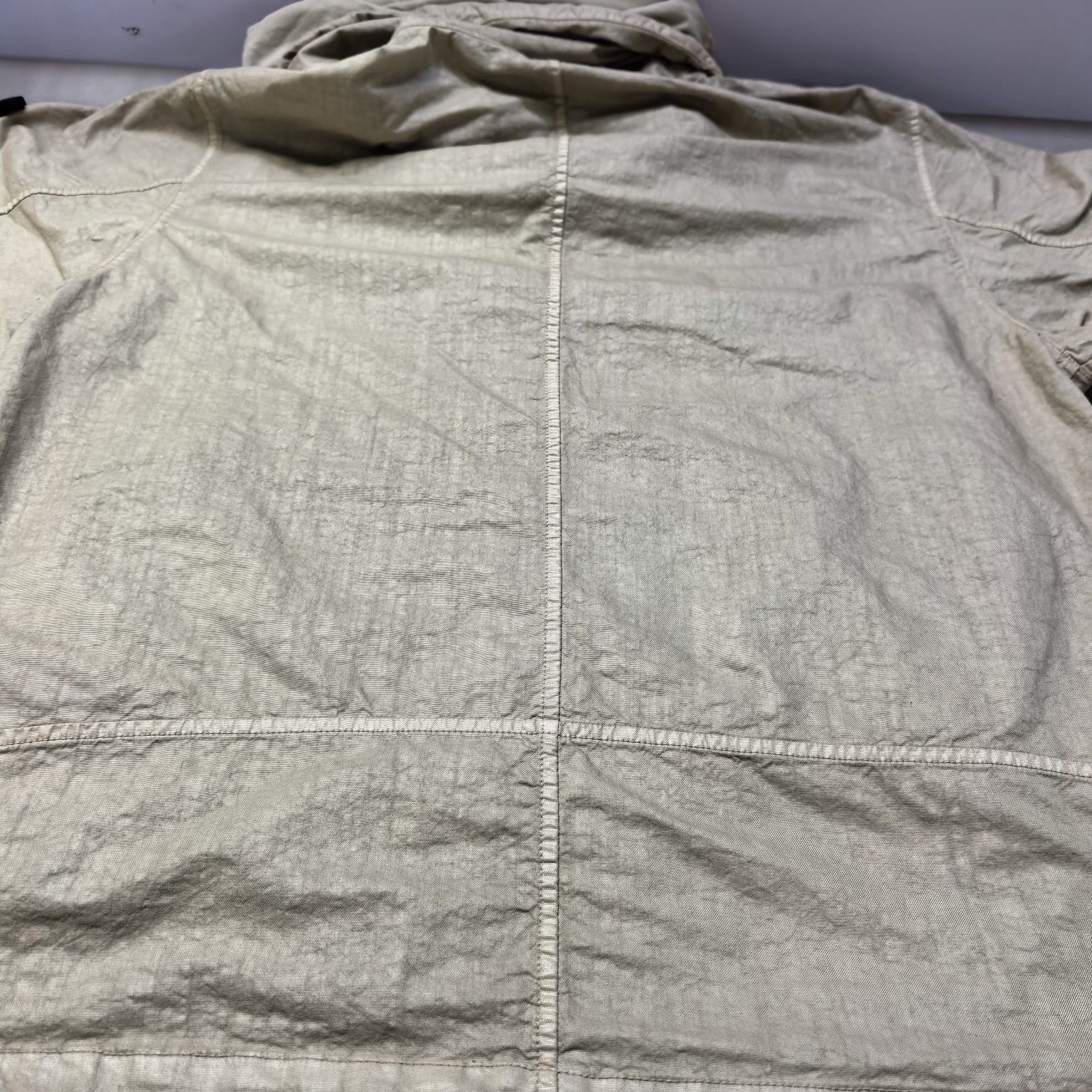 Stone Island Stone Island Hooded Zip Jacket Beige Size L Size US L / EU 52-54 / 3 - 15 Thumbnail