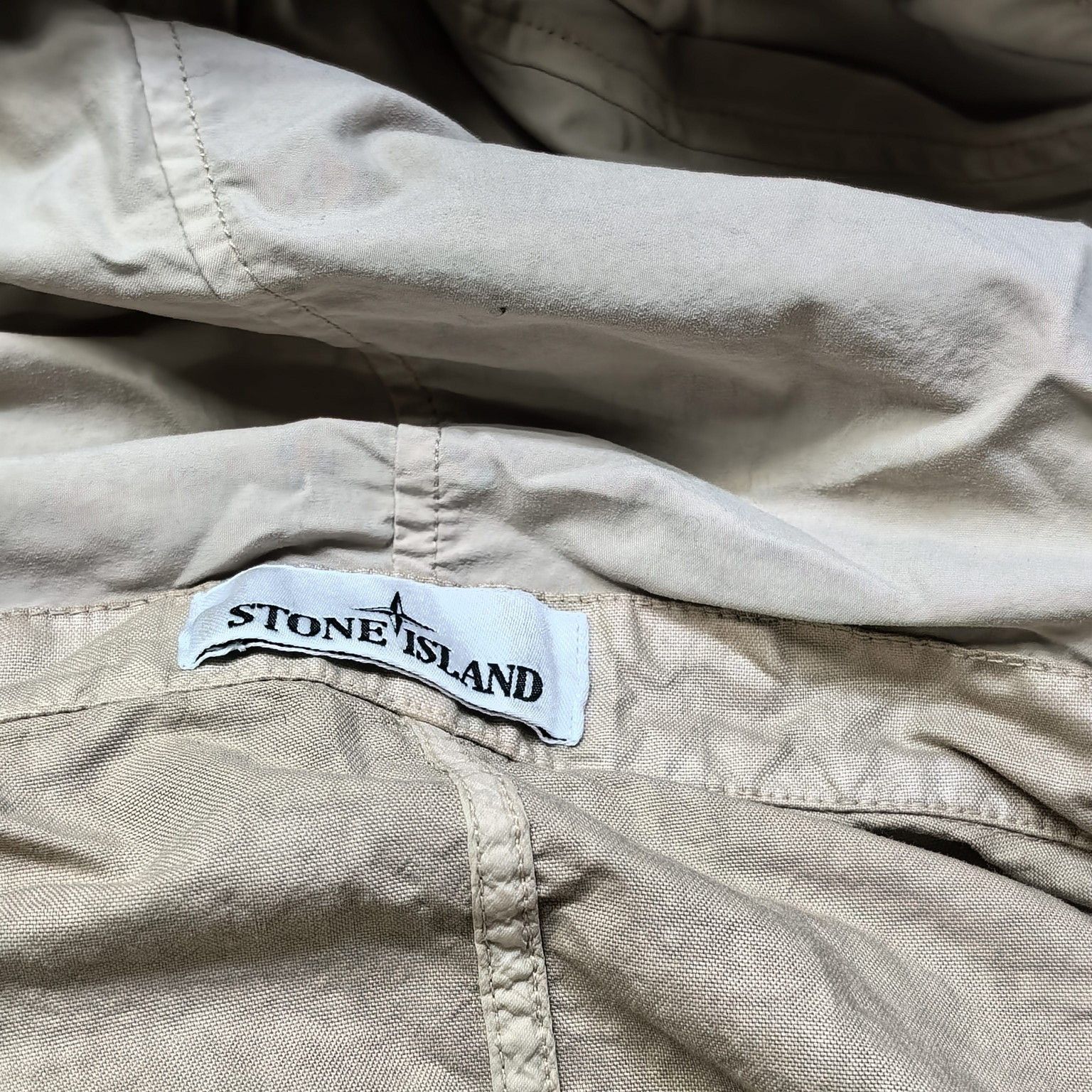 Stone Island Stone Island Hooded Zip Jacket Beige Size L Size US L / EU 52-54 / 3 - 6 Thumbnail