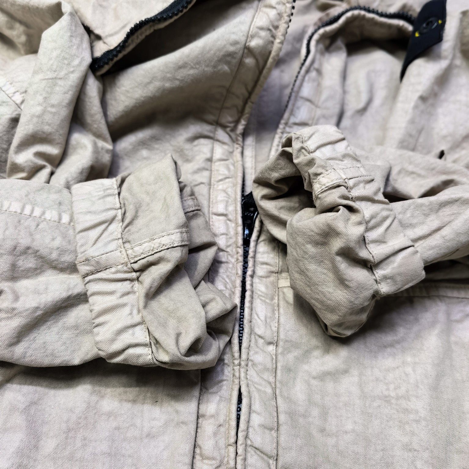 Stone Island Stone Island Hooded Zip Jacket Beige Size L Size US L / EU 52-54 / 3 - 10 Thumbnail
