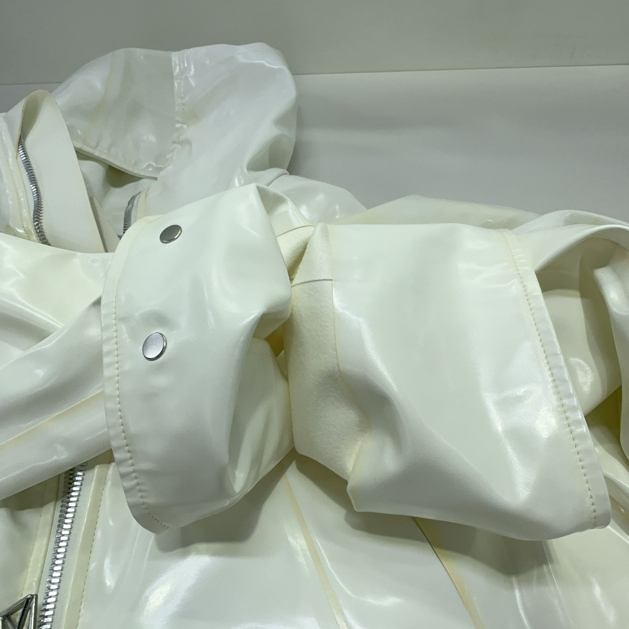 Bottega Veneta Bottega Veneta Salon 02 Rubber Coated Hooded Jacket Size M Size US M / EU 48-50 / 2 - 12 Thumbnail