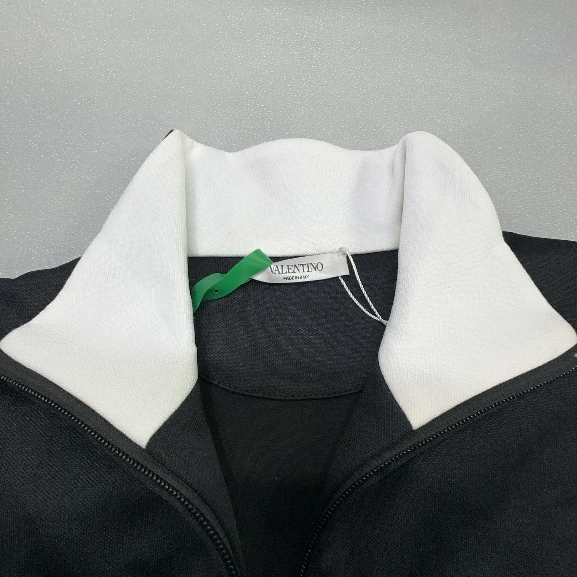Valentino Valentino Logo Track Jacket Size M Size US M / EU 48-50 / 2 - 7 Thumbnail