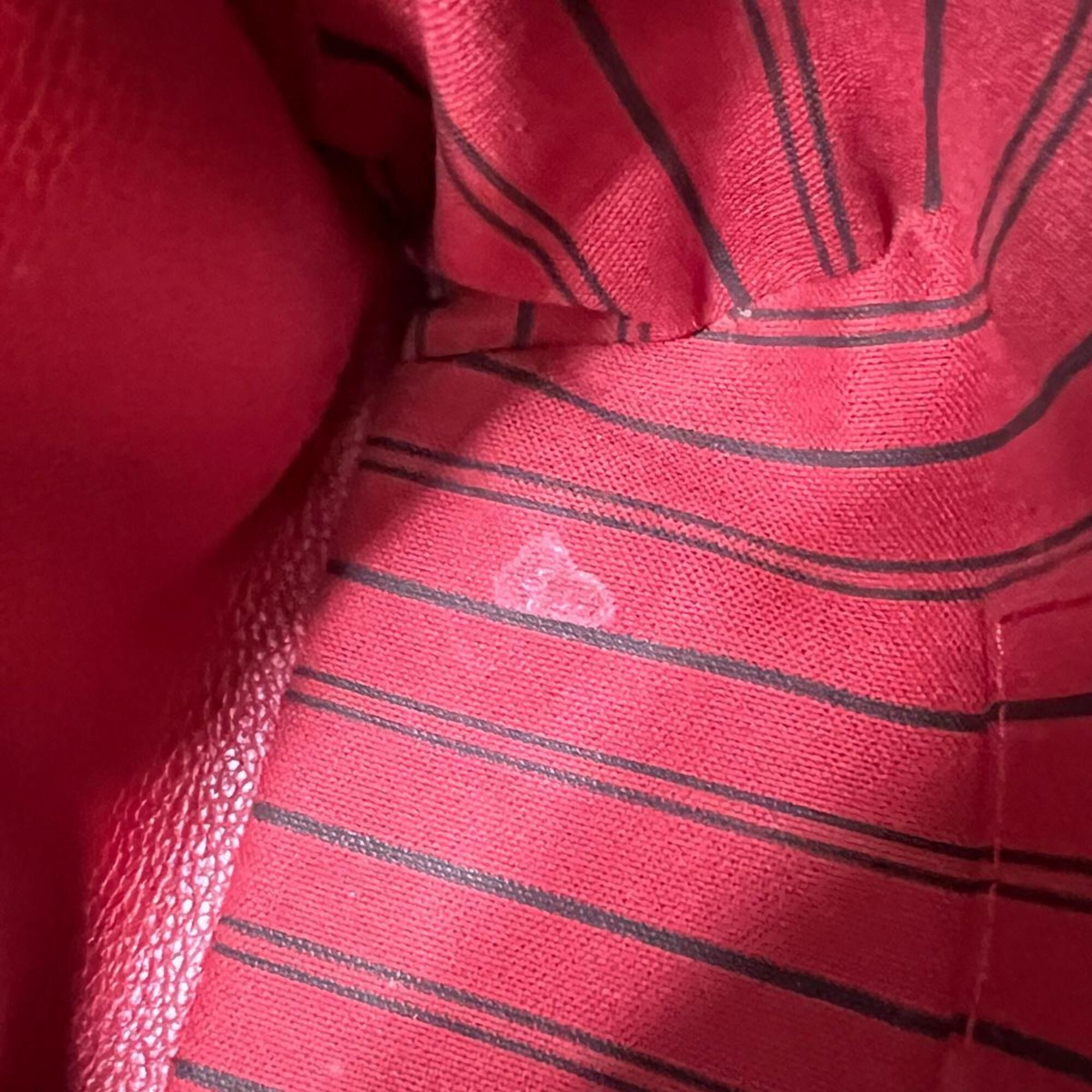 Louis Vuitton Louis Vuitton Handbag Cerise Montaigne MM Monogram Empreinte M41194 Red Size ONE SIZE - 16 Thumbnail
