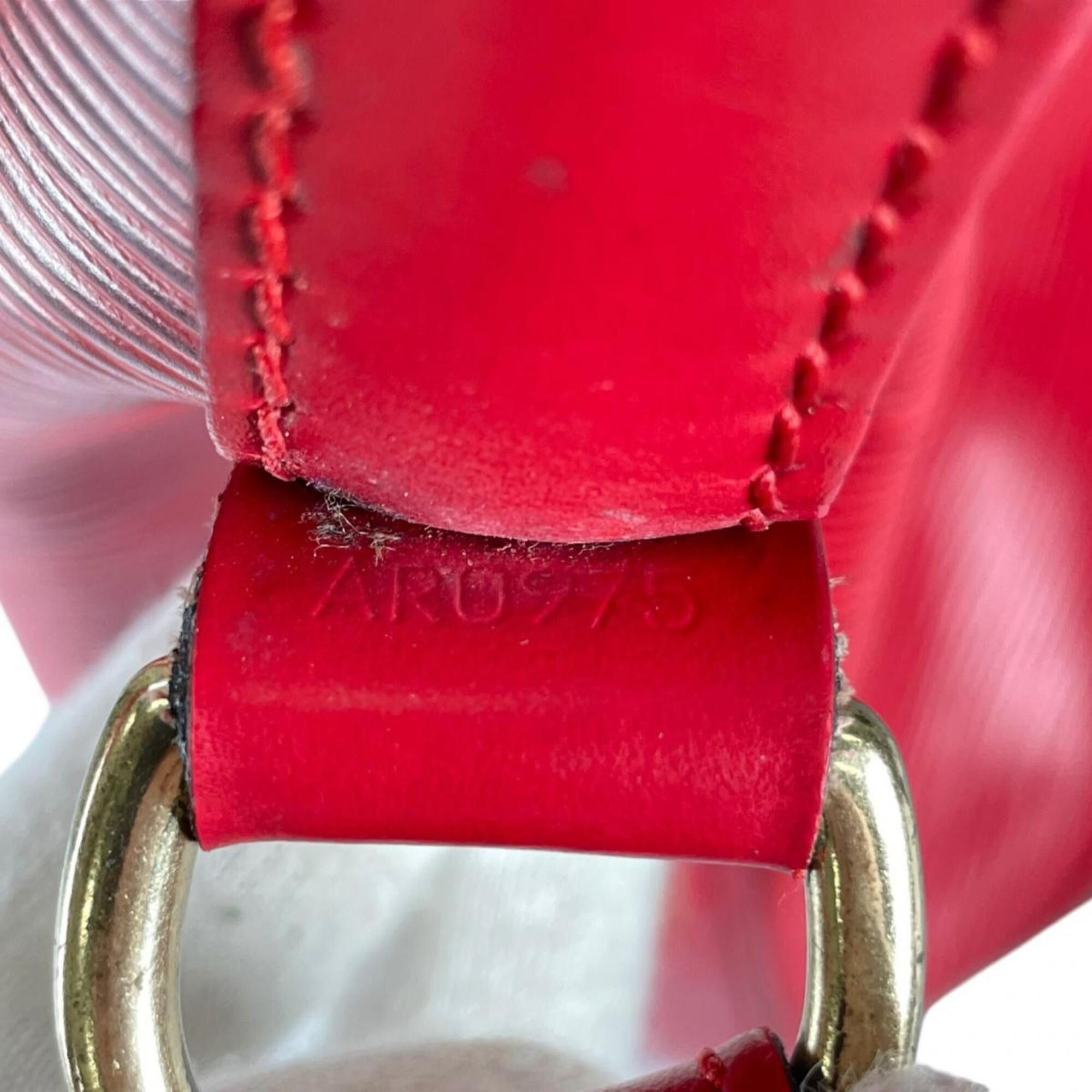Louis Vuitton Louis Vuitton Shoulder Bag Castilian Red Noe Epi Leather M44007 Size ONE SIZE - 19 Thumbnail