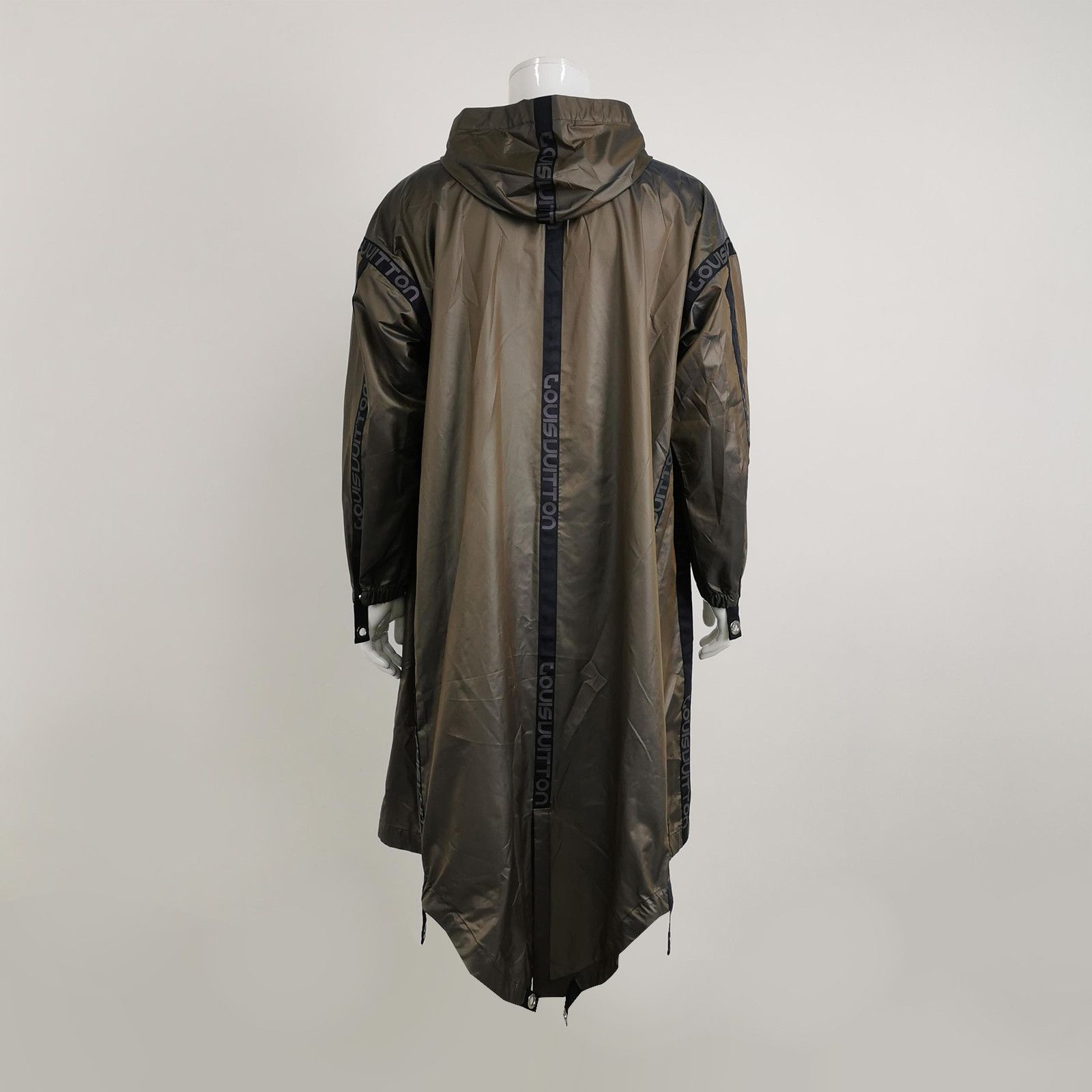 Louis Vuitton Louis Vuitton Men xxs Light Jackets Size US XXS / EU 40 - 2 Thumbnail