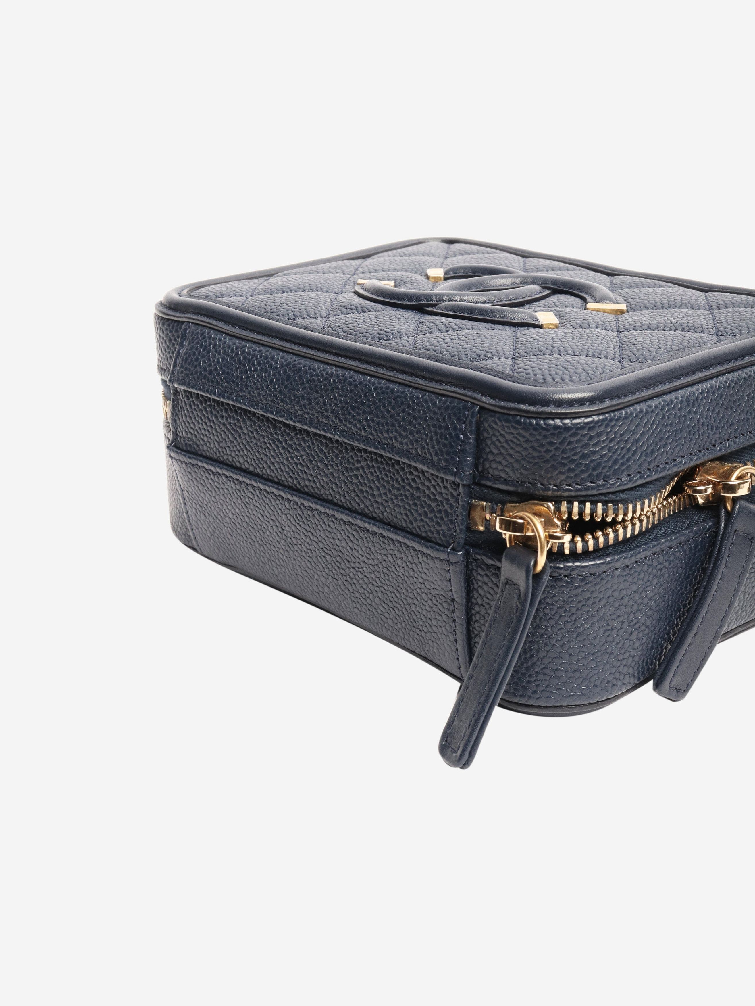 Chanel Navy 2019 mini vanity crossbody bag Size ONE SIZE - 6 Thumbnail