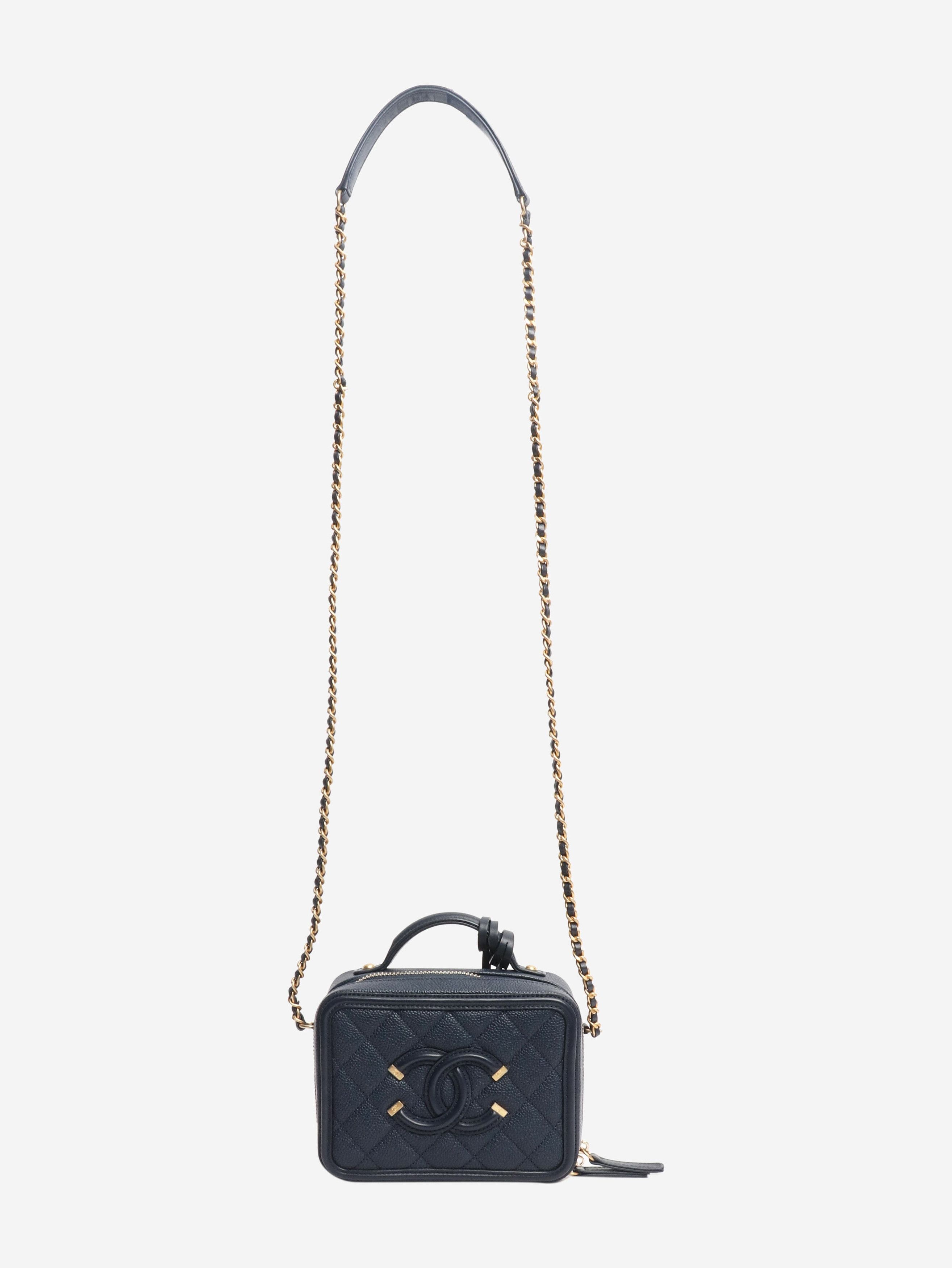 Chanel Navy 2019 mini vanity crossbody bag Size ONE SIZE - 9 Thumbnail