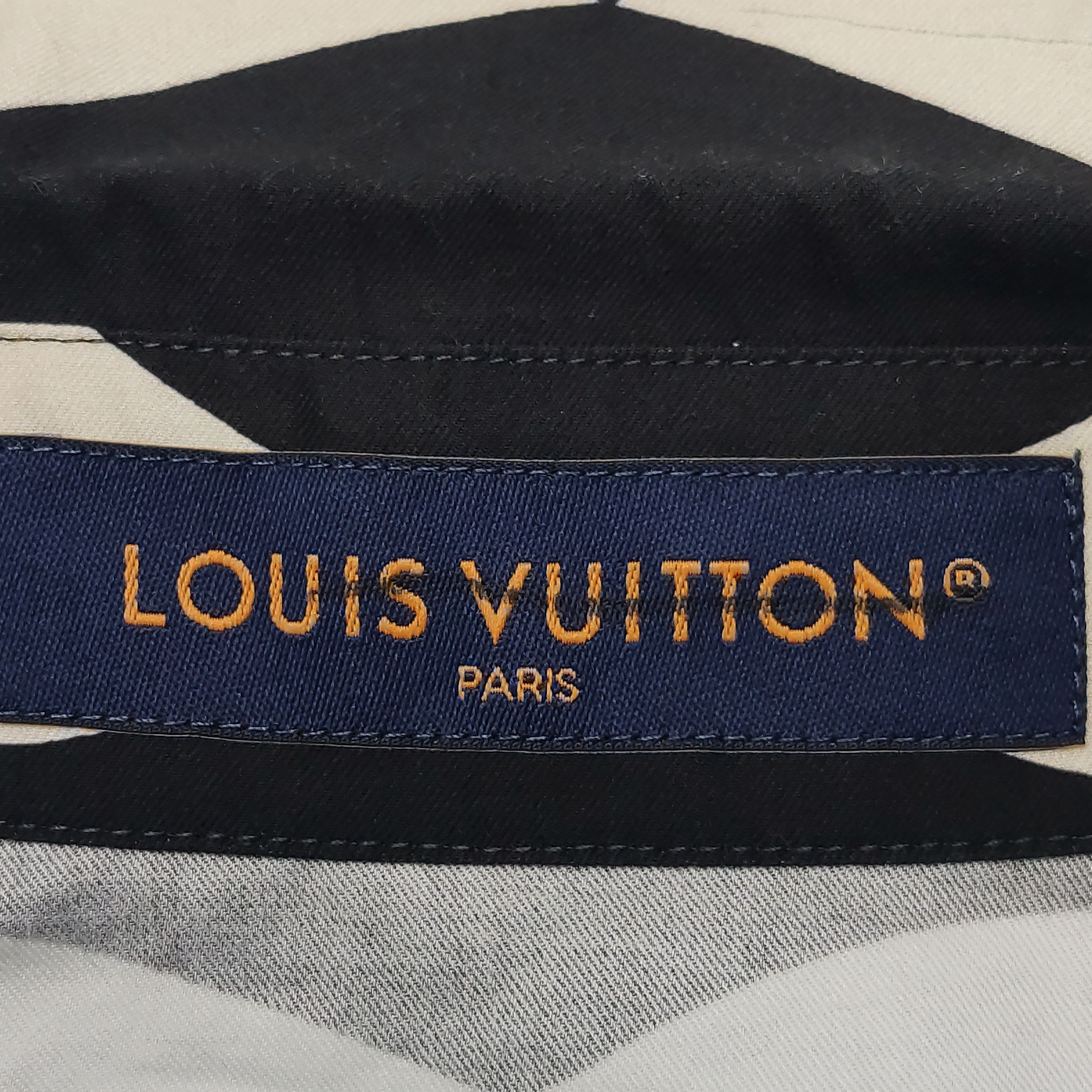 Louis Vuitton Louis Vuitton Men xs Button Ups Size US XS / EU 42 / 0 - 7 Thumbnail