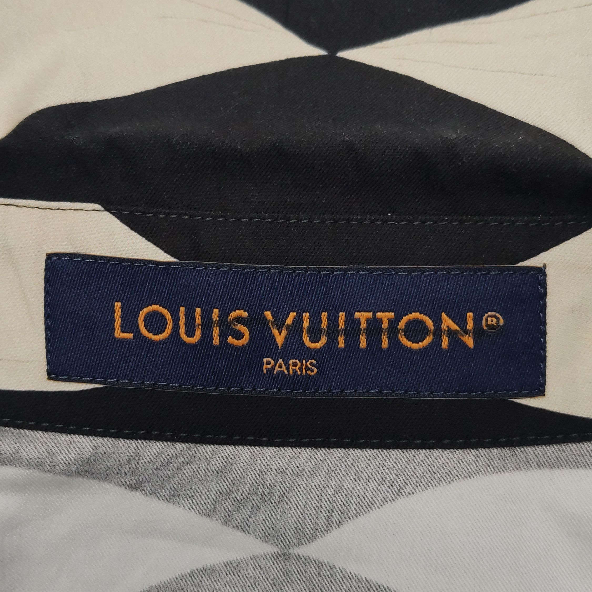 Louis Vuitton Louis Vuitton Men xs Button Ups Size US XS / EU 42 / 0 - 11 Thumbnail