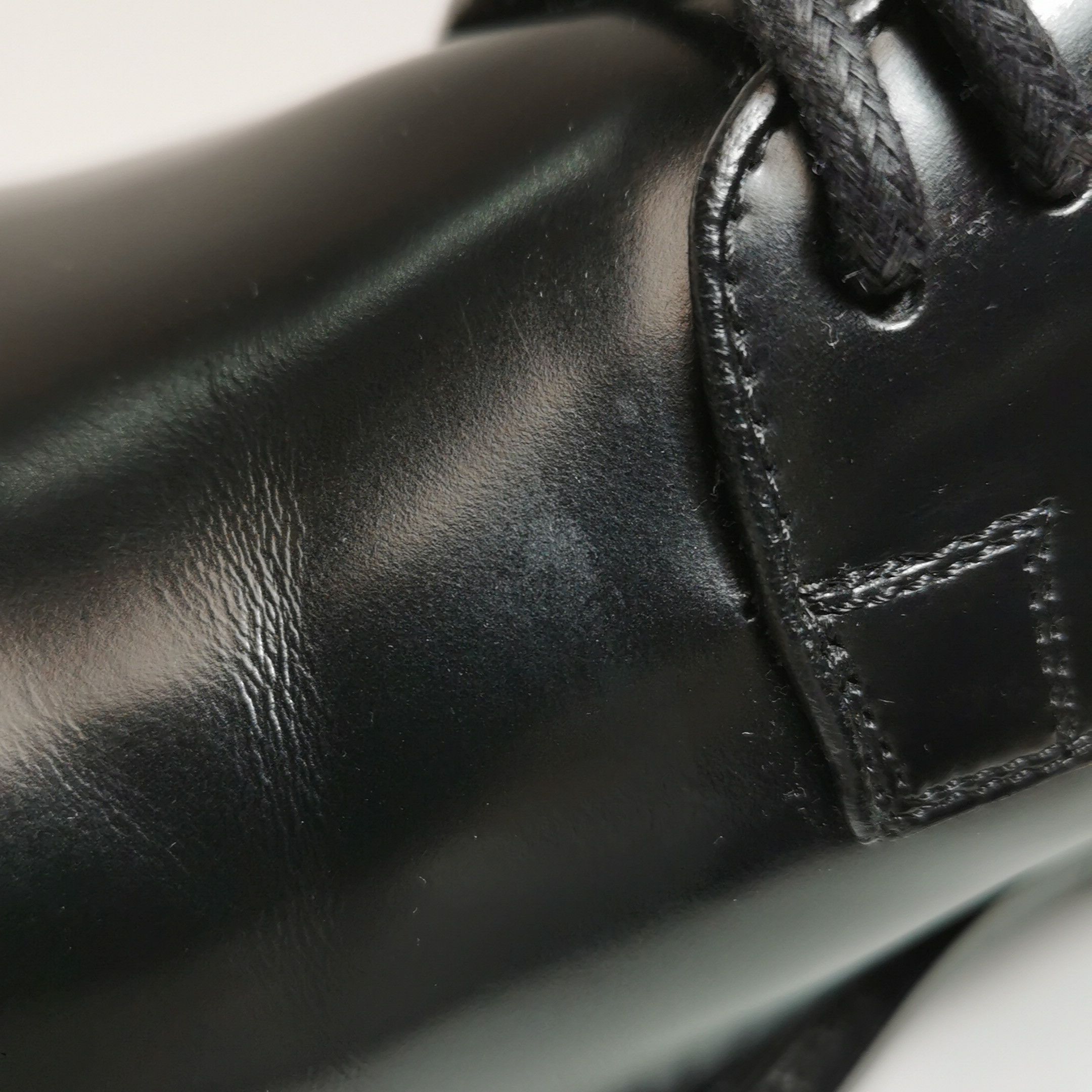 Louis Vuitton Louis Vuitton Men 8 Leather Size US 8 / EU 41 - 7 Thumbnail