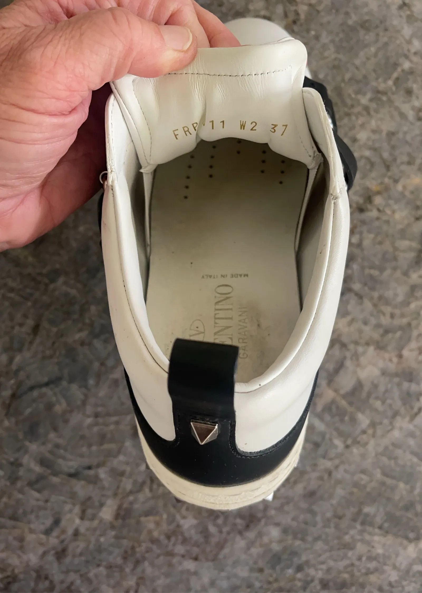 Valentino Valentino FRP D11 W2 Sneakers Size US 7 / IT 37 - 7 Thumbnail