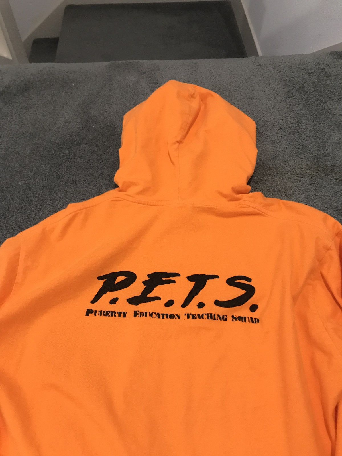 Vetements pets hoodie sale