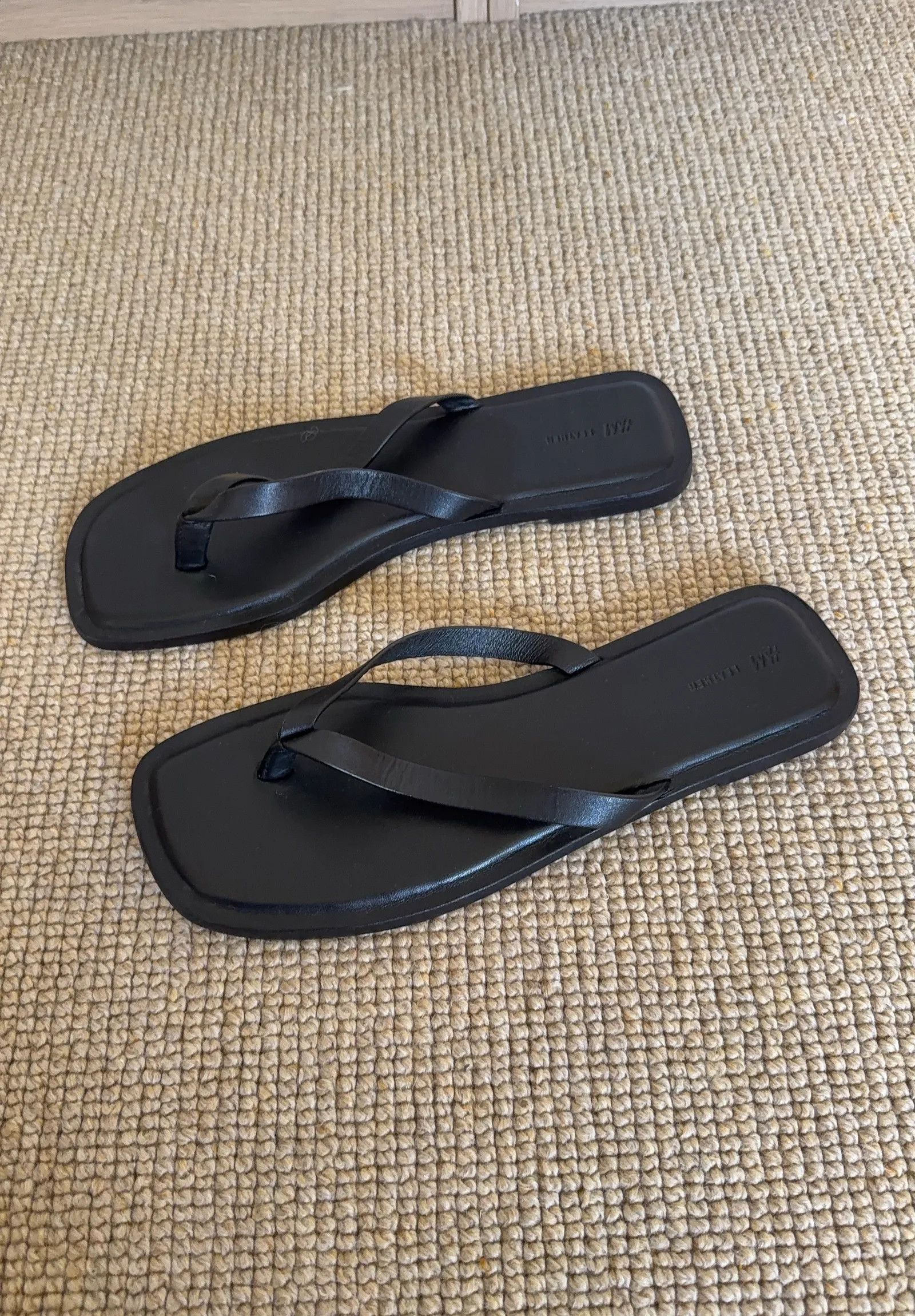 H&M H&M Flip-flops Size US 10 / IT 40 - 6 Thumbnail