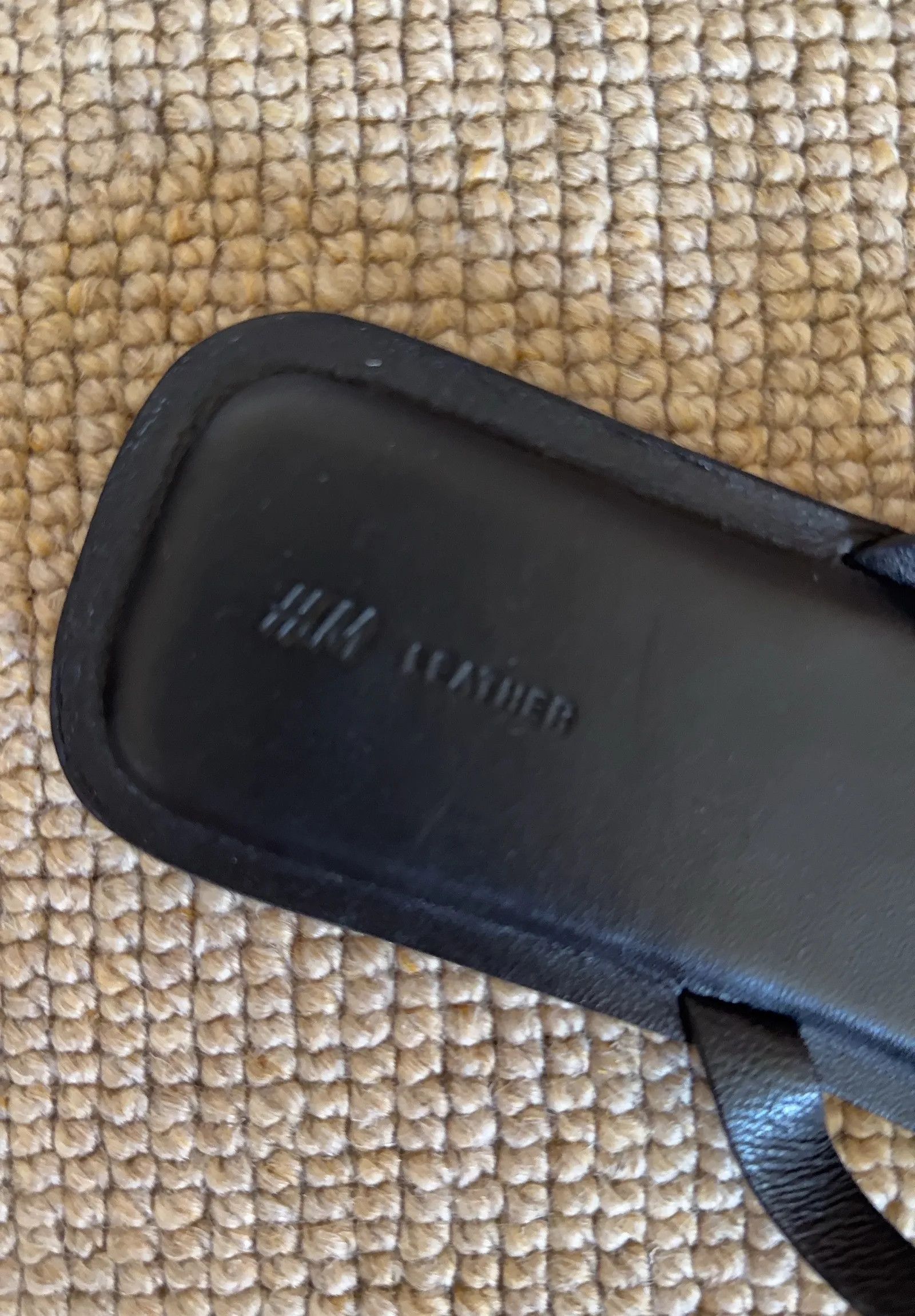 H&M H&M Flip-flops Size US 10 / IT 40 - 2 Thumbnail