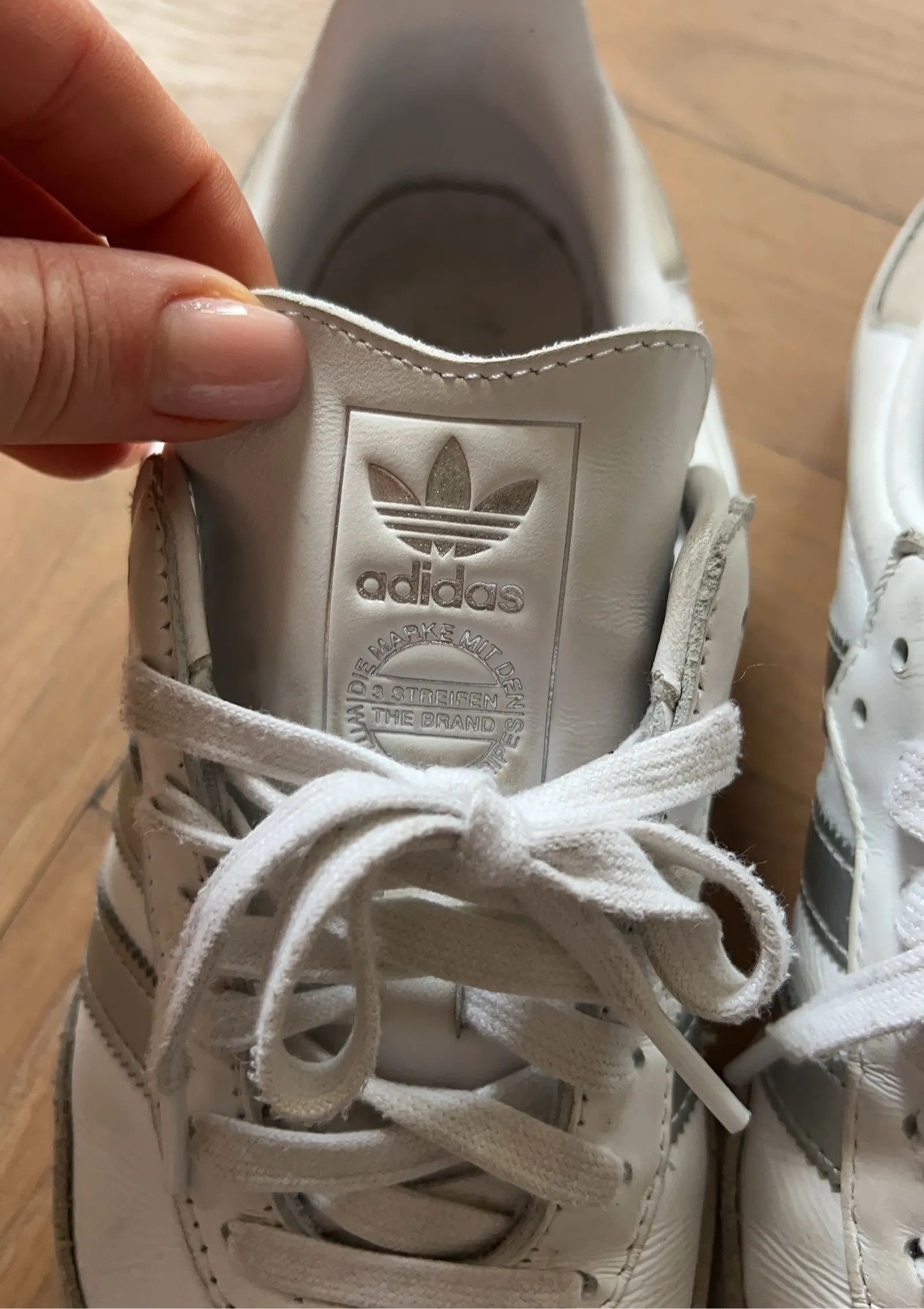 Adidas Adidas Sneakers Size US 10 / IT 40 - 2 Thumbnail