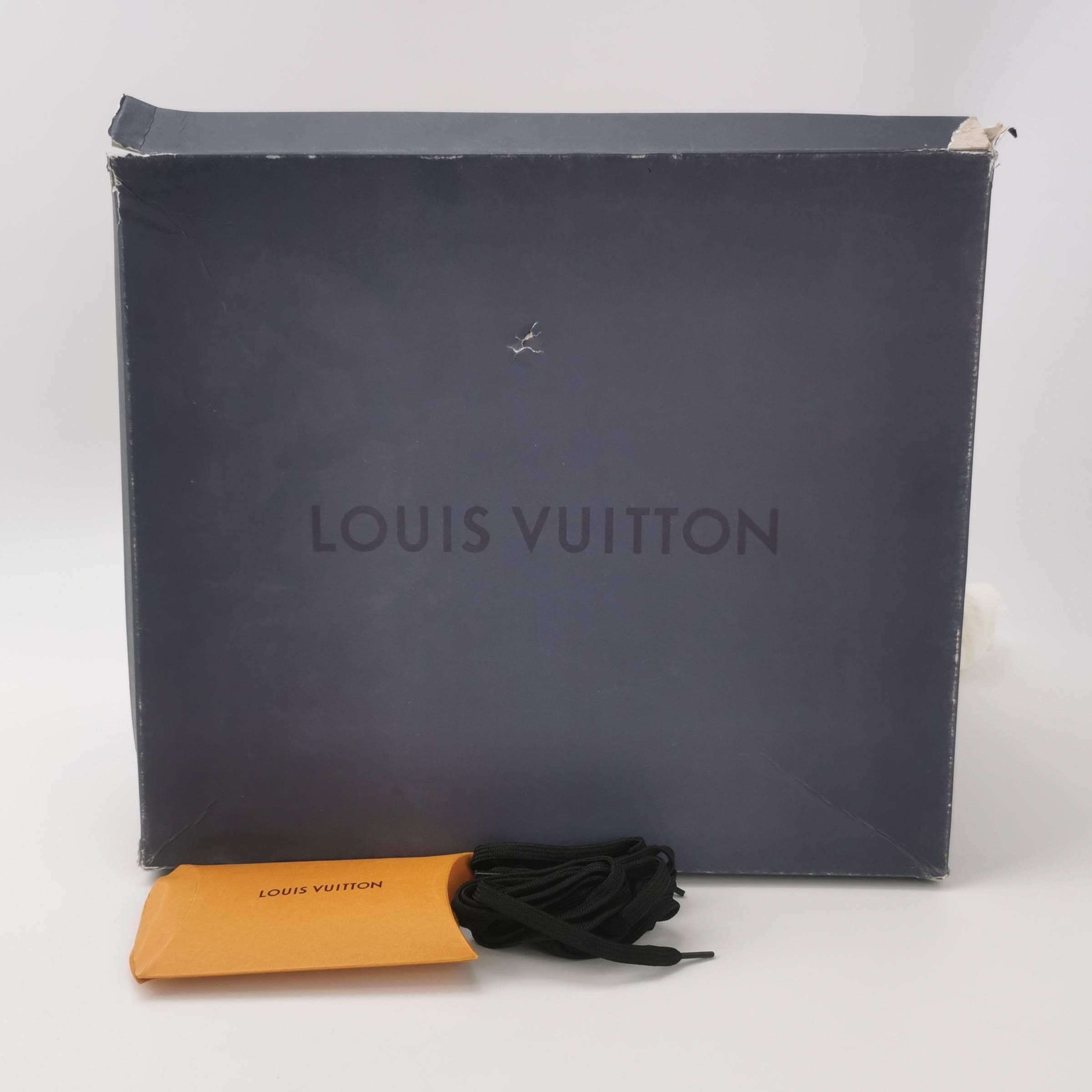 Louis Vuitton Louis Vuitton Men 6 Lowtop Sneakers Size US 6 / EU 39 - 6 Thumbnail