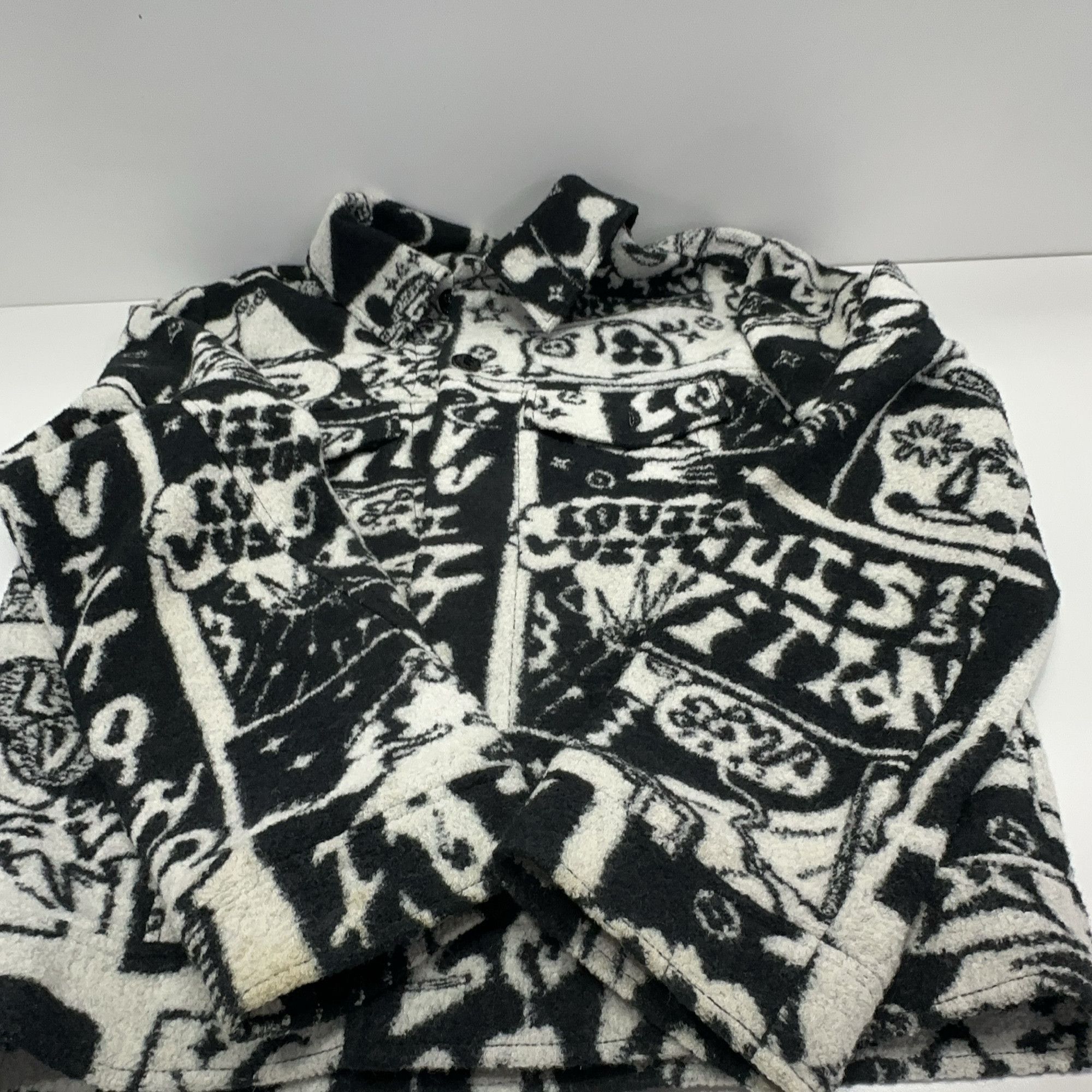 Louis Vuitton Louis Vuitton Graphic Wool Blend Jacket Size M Size US M / EU 48-50 / 2 - 9 Thumbnail