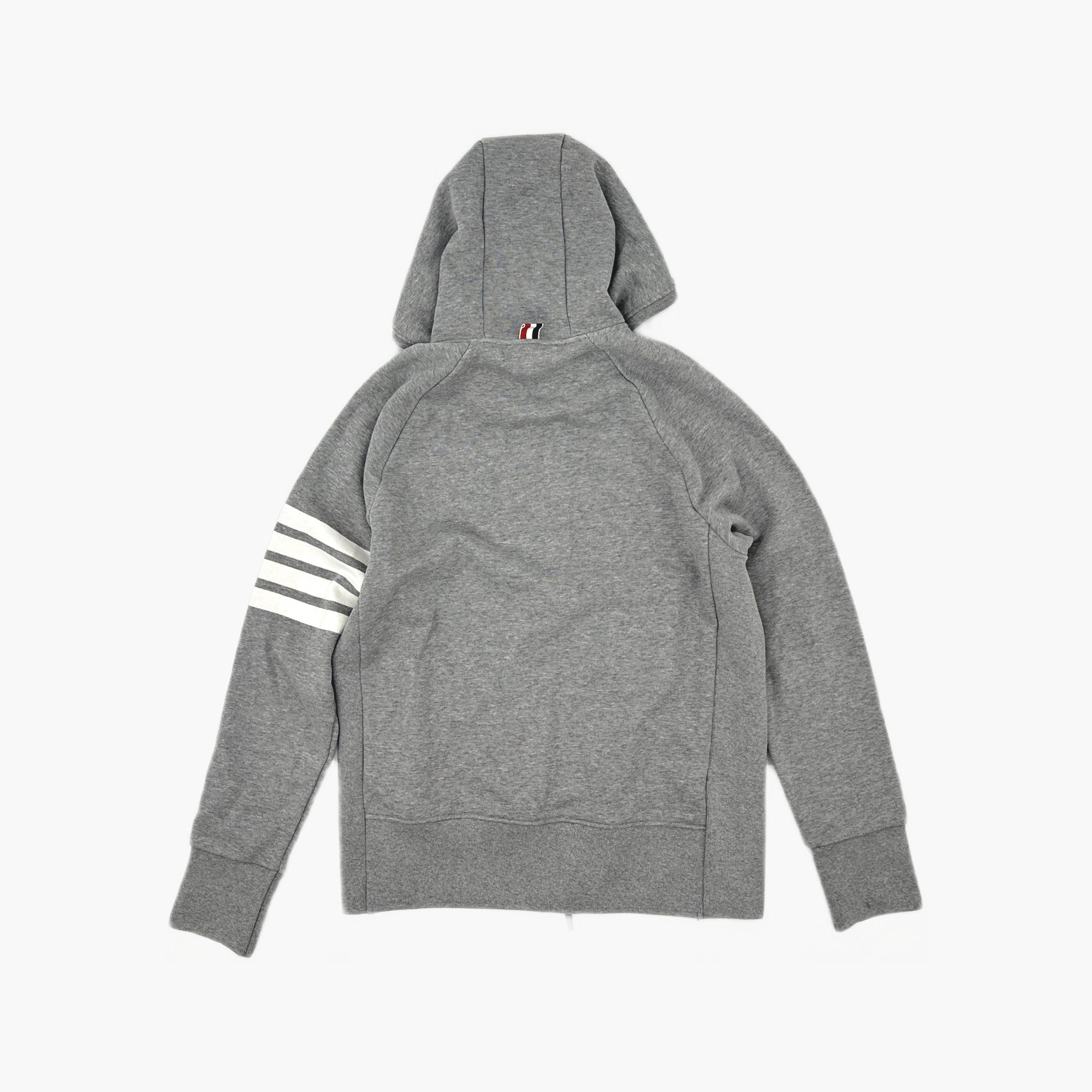 Thom Browne Thom Browne 4-Bar Stripe Hoodie Gray Size 4 Size US XL / EU 56 / 4 - 2 Thumbnail
