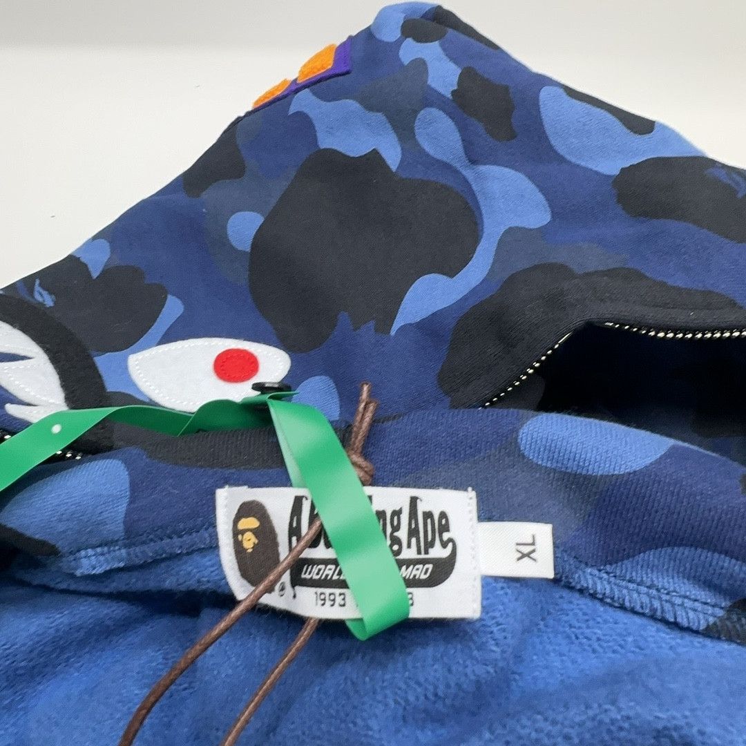 Bape A Bathing Ape Color Camo Shark Full Zip Hoodie Size XL Size US XL / EU 56 / 4 - 4 Thumbnail
