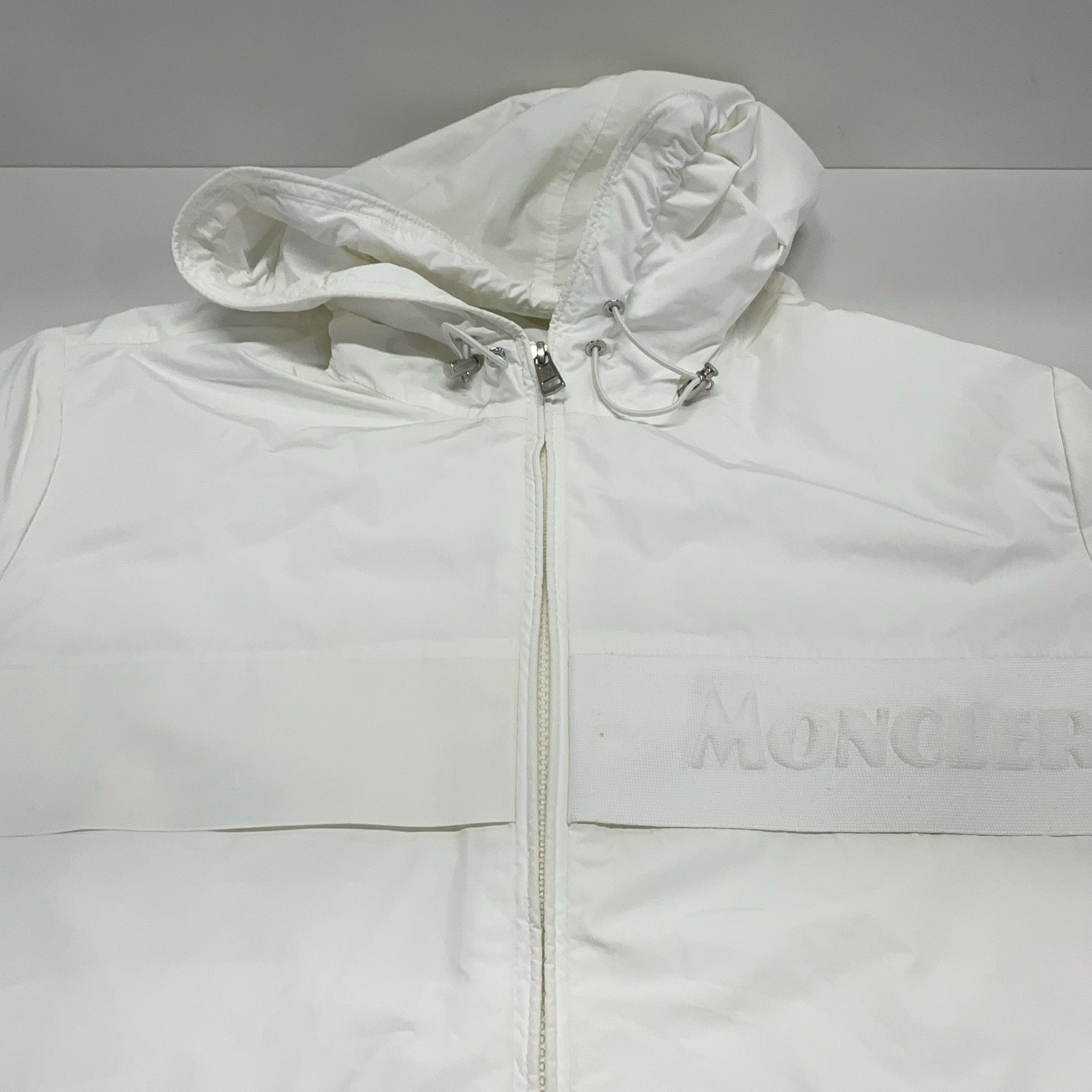 Moncler Moncler Logo Light Jacket Size 3 Size US L / EU 52-54 / 3 - 7 Thumbnail