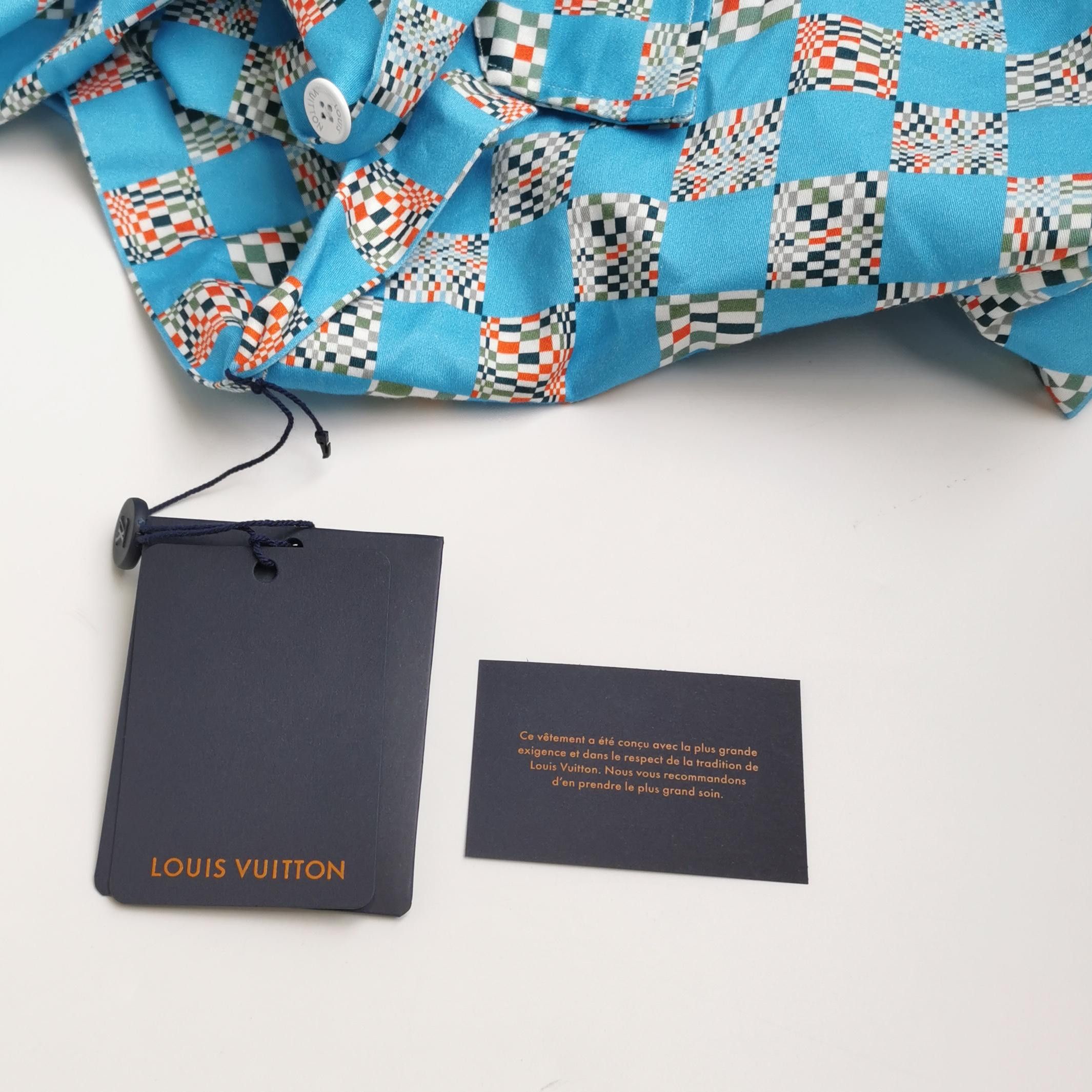 Louis Vuitton Louis Vuitton Men l Button Ups Size US L / EU 52-54 / 3 - 4 Thumbnail
