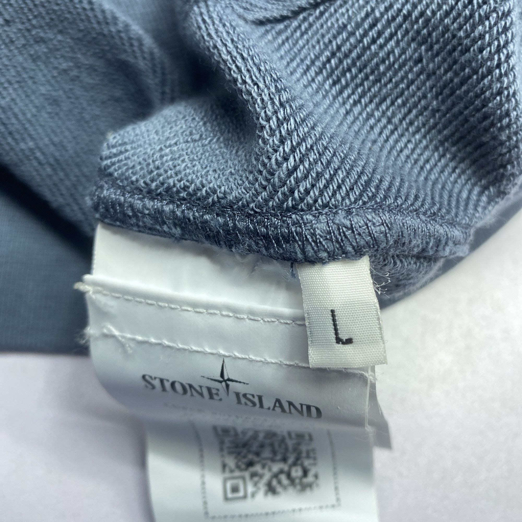 Stone Island Stone Island Logo Patch Zip-Up Hoodie Size L Size US L / EU 52-54 / 3 - 3 Thumbnail