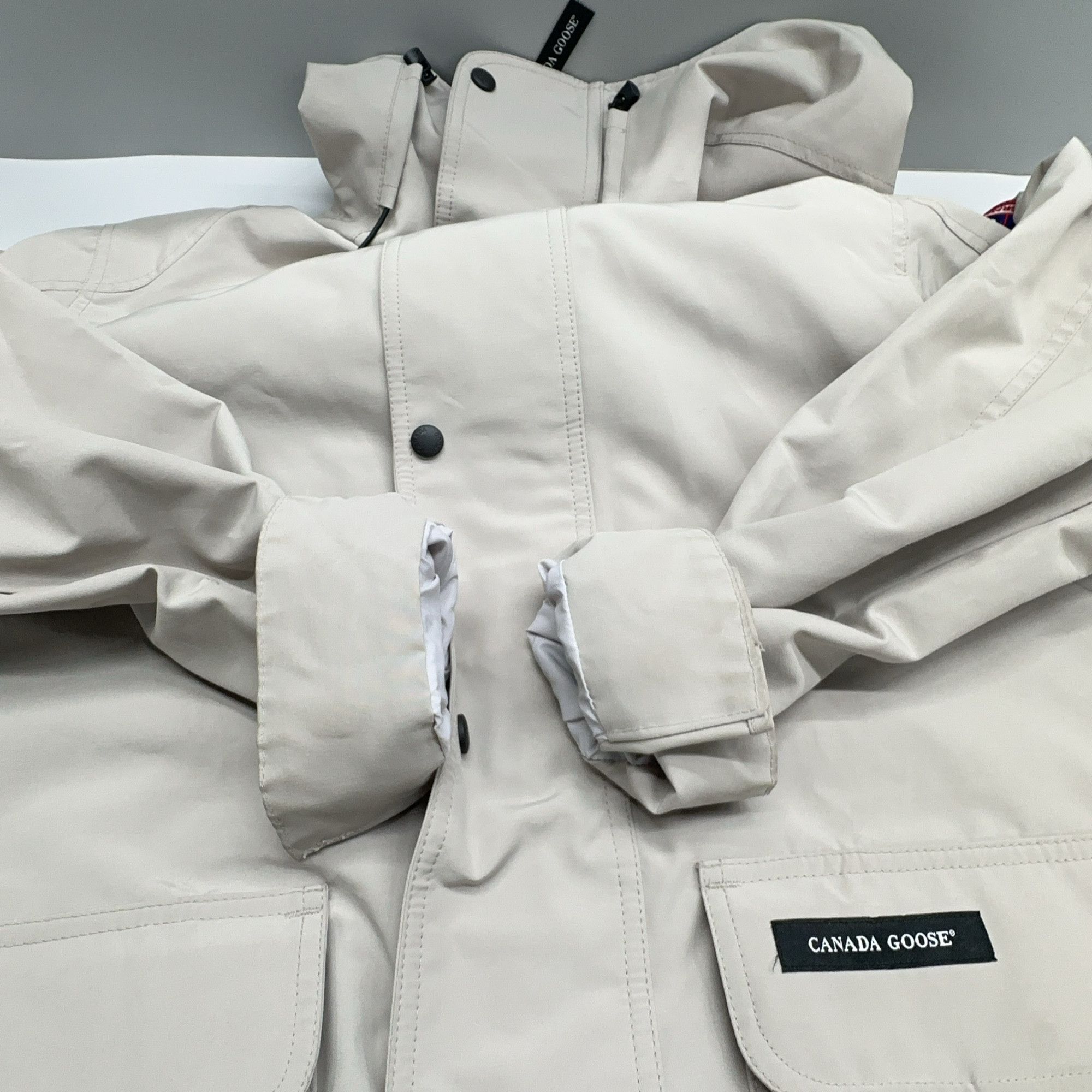 Canada Goose Canada Goose Lockeport Hooded Light Jacket Gray M Size US M / EU 48-50 / 2 - 9 Thumbnail
