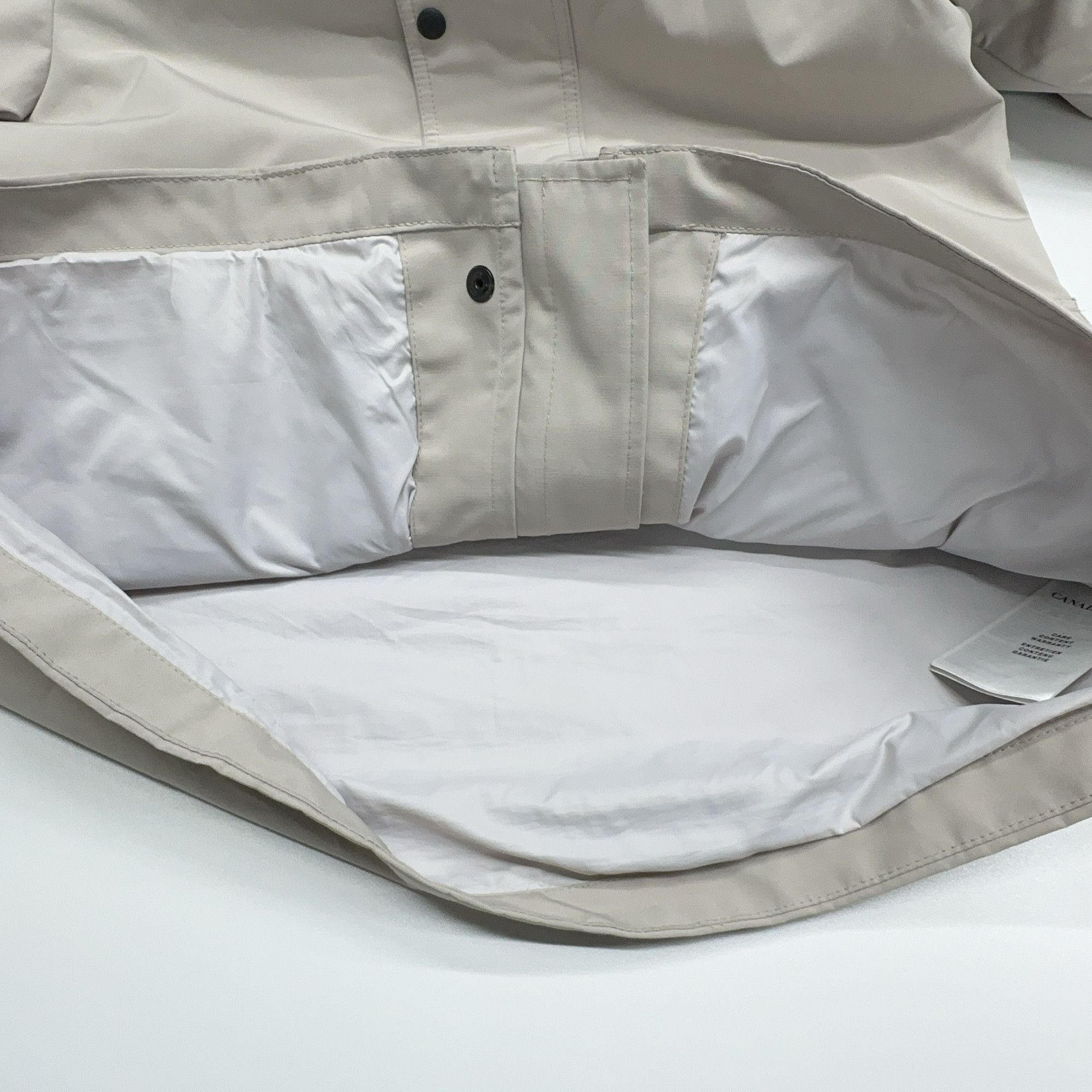Canada Goose Canada Goose Lockeport Hooded Light Jacket Gray M Size US M / EU 48-50 / 2 - 7 Thumbnail