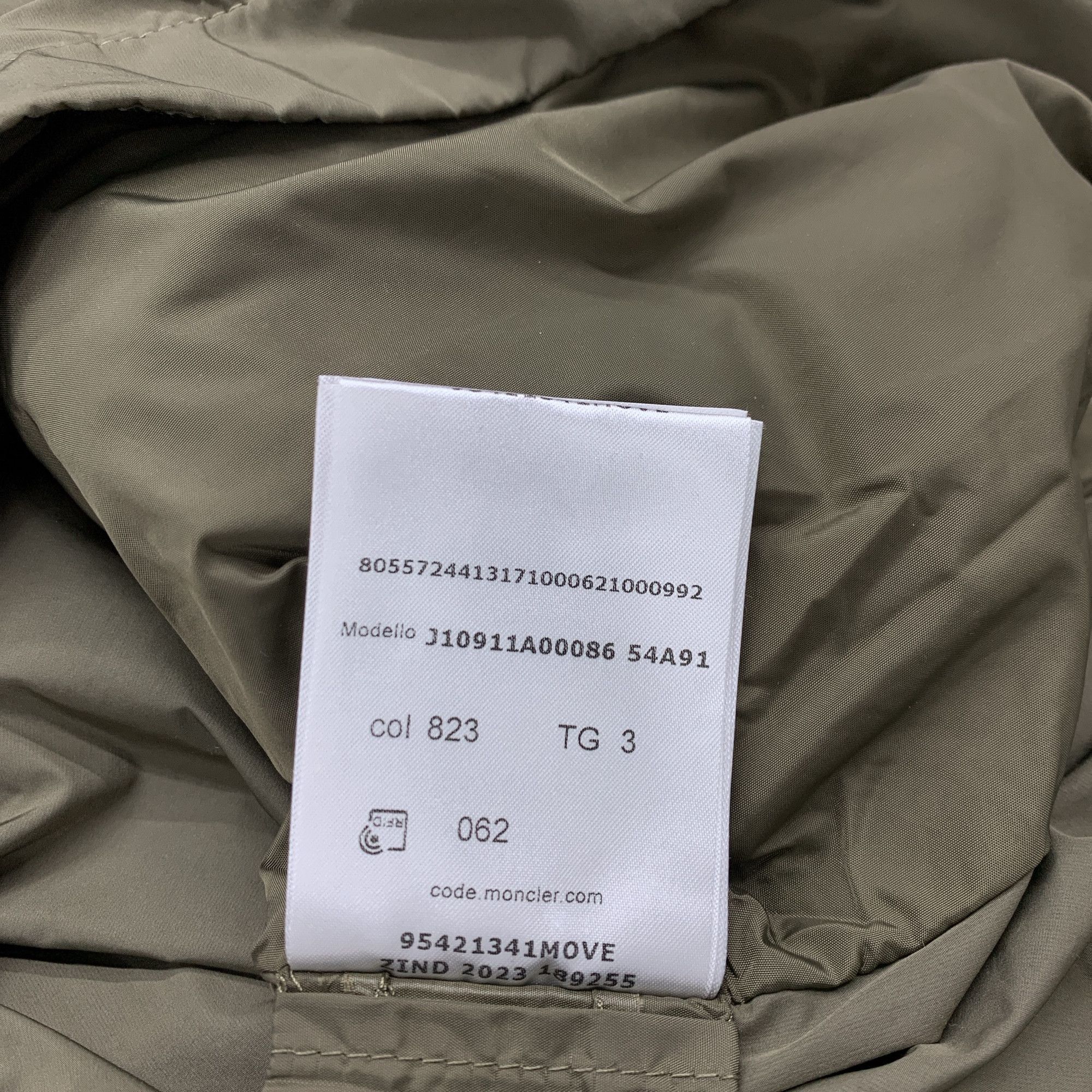 Moncler Moncler Traversier Hooded Jacket Size L Size US L / EU 52-54 / 3 - 4 Thumbnail