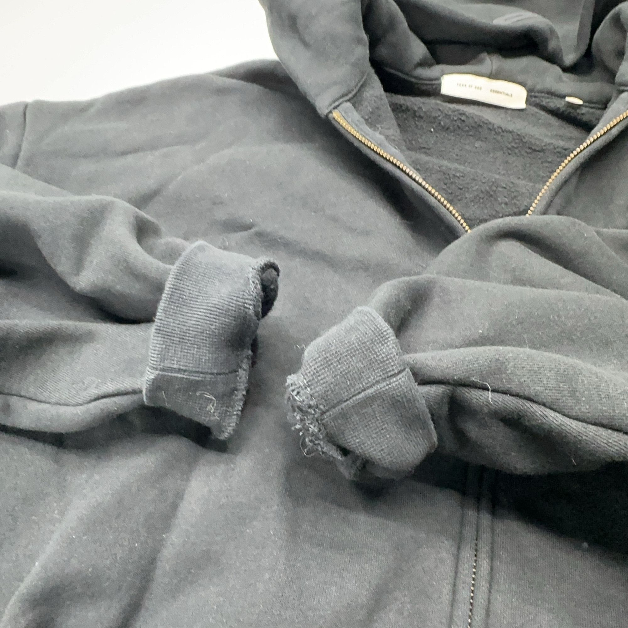 FOG Fear of God Essentials Fleece Zip-Up Hoodie Black Size S Size US S / EU 44-46 / 1 - 6 Thumbnail