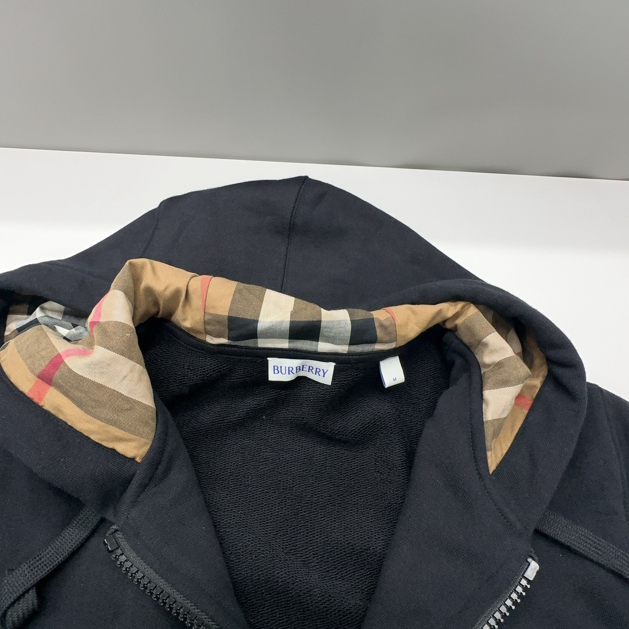 Burberry Burberry Check Lined Zip-Up Hoodie Size M Size US M / EU 48-50 / 2 - 5 Thumbnail