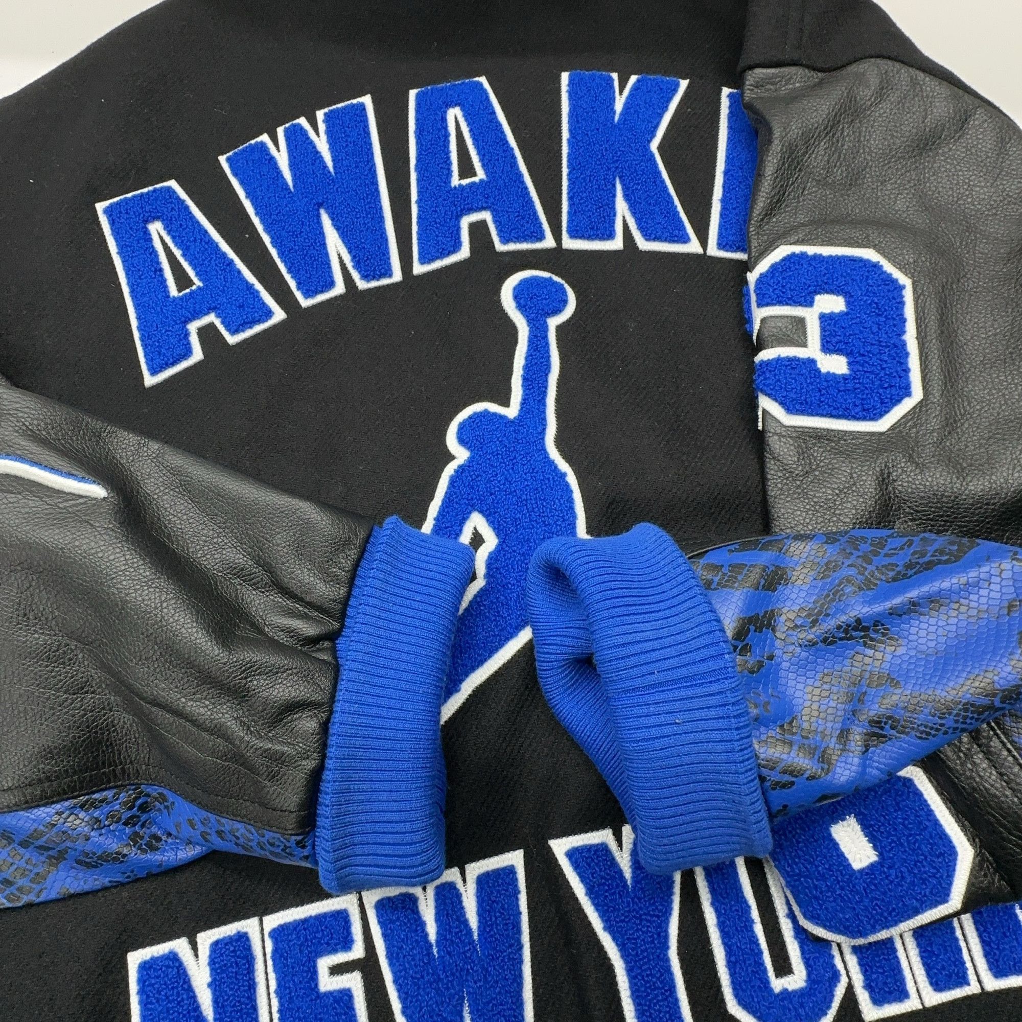 Jordan Brand Jordan x Awake NY Logo Bomber Jacket XXL Size US XXL / EU 58 / 5 - 5 Thumbnail
